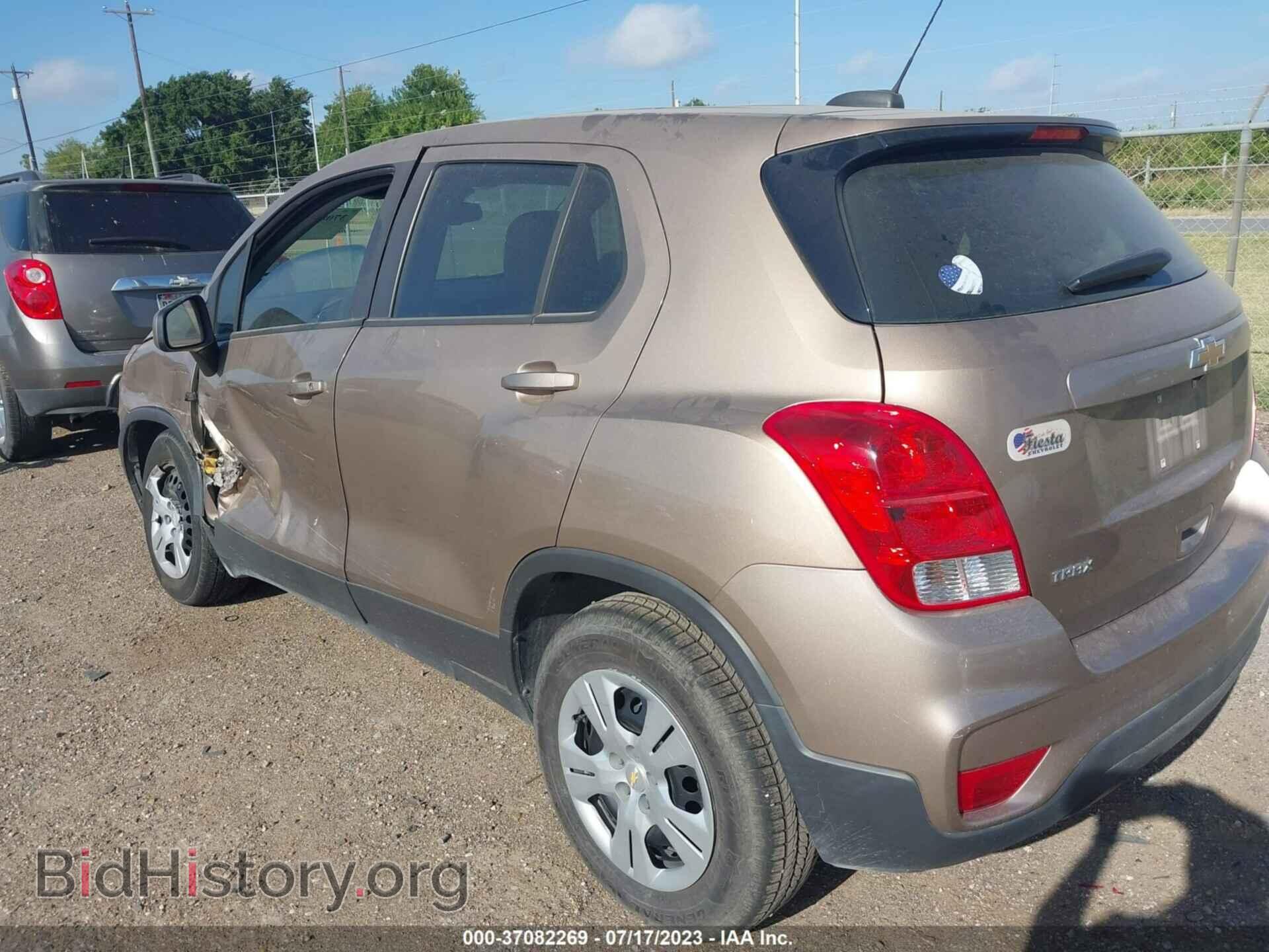 2018 CHEVROLET TRAX - VIN: 3GNCJKSB6JL228407 - Фото 3