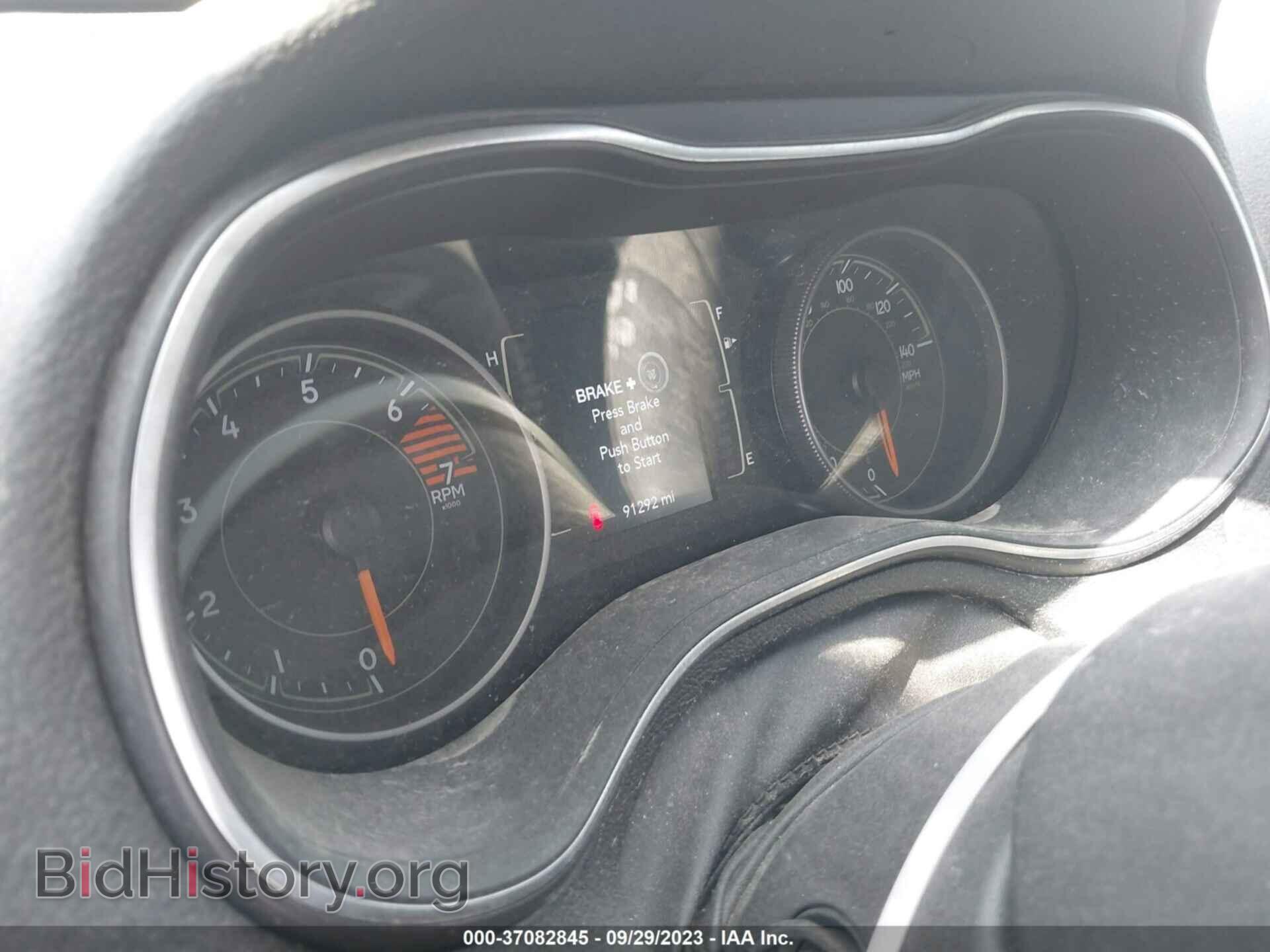 2019 JEEP CHEROKEE - VIN: 1C4PJLLB0KD249131 - Фото 15