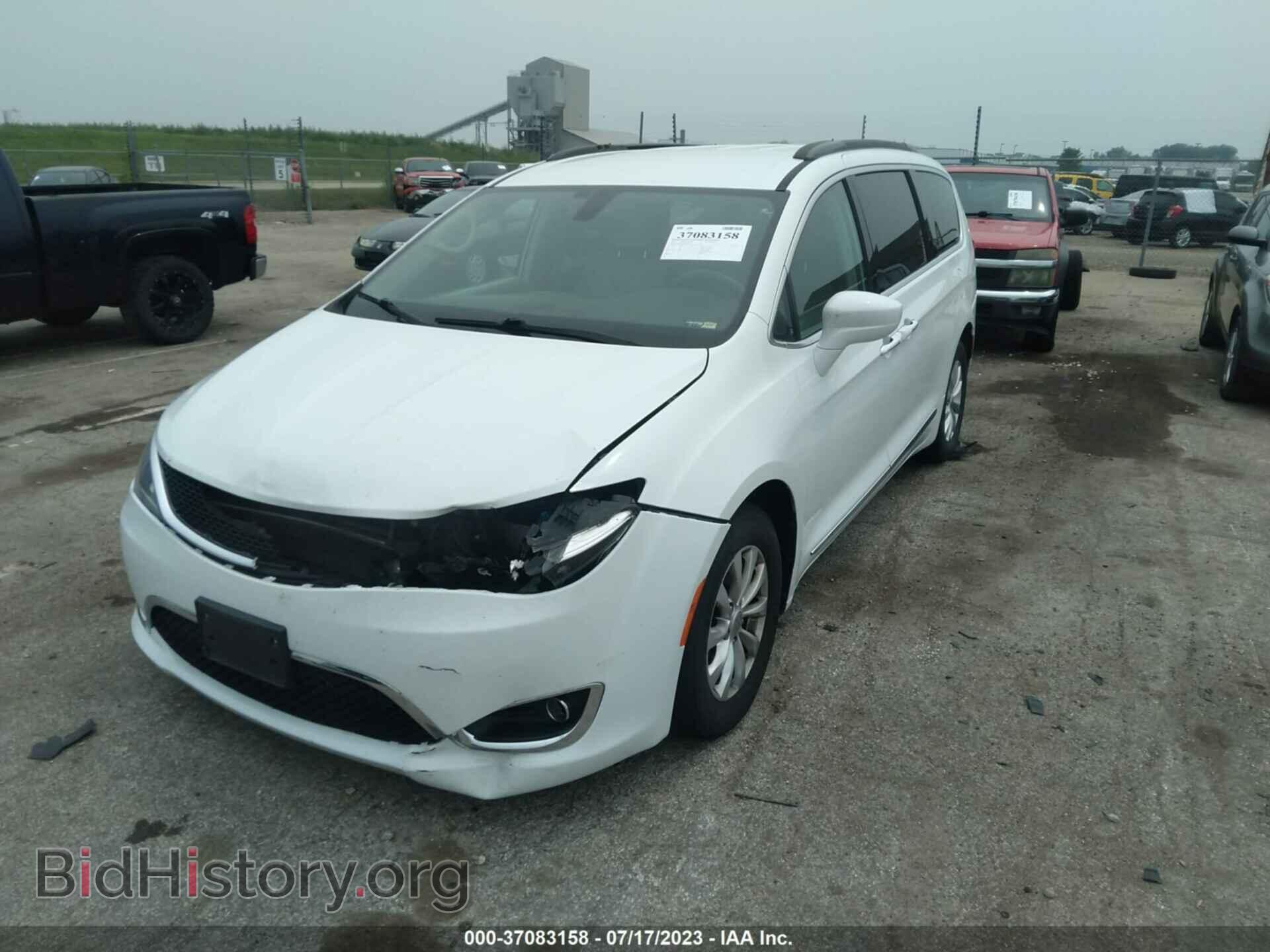 2017 CHRYSLER PACIFICA - VIN: 2C4RC1BG5HR702539 - Photo 2