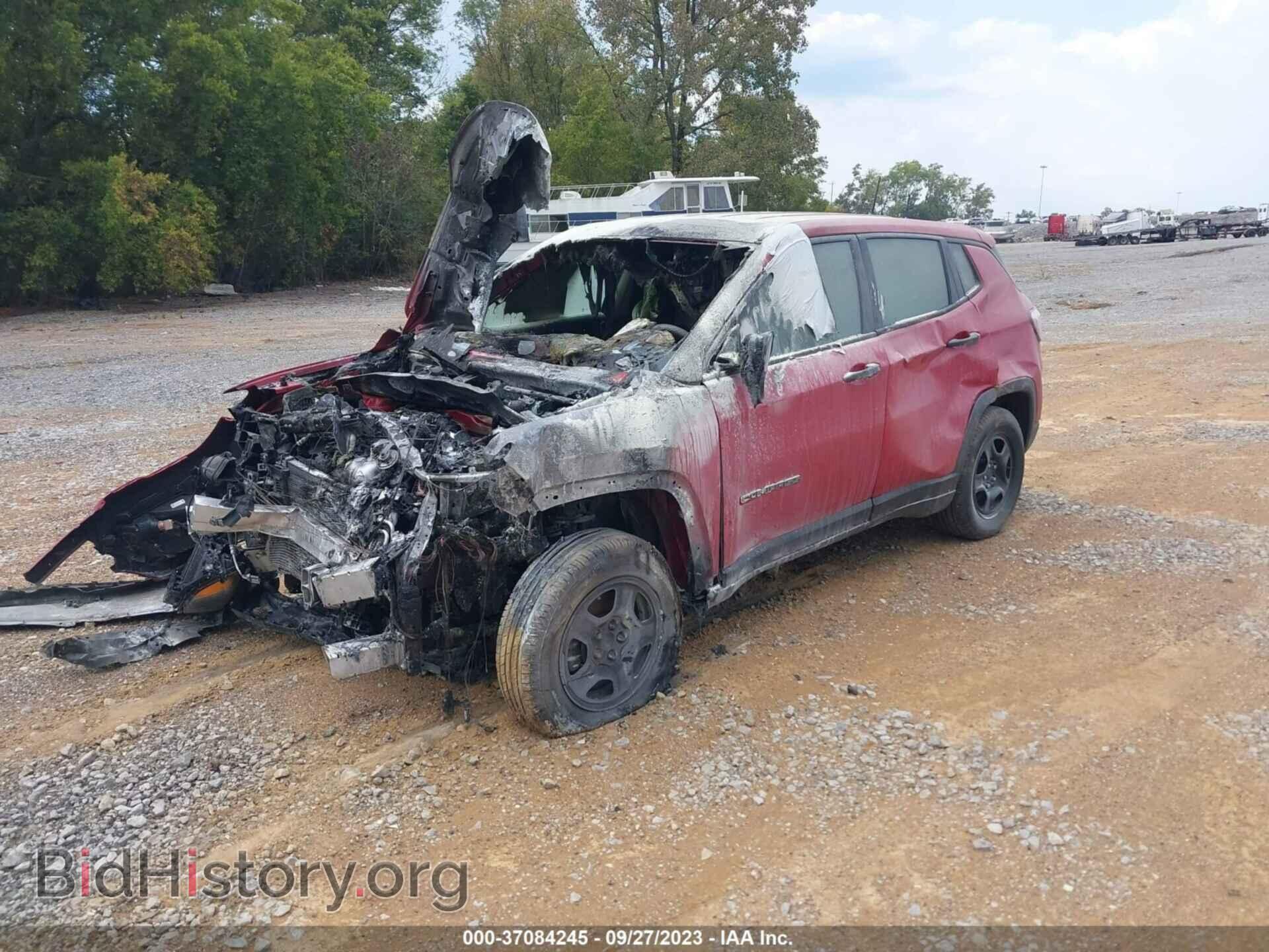 2019 JEEP COMPASS - VIN: 3C4NJDAB5KT787544 - Фото 2