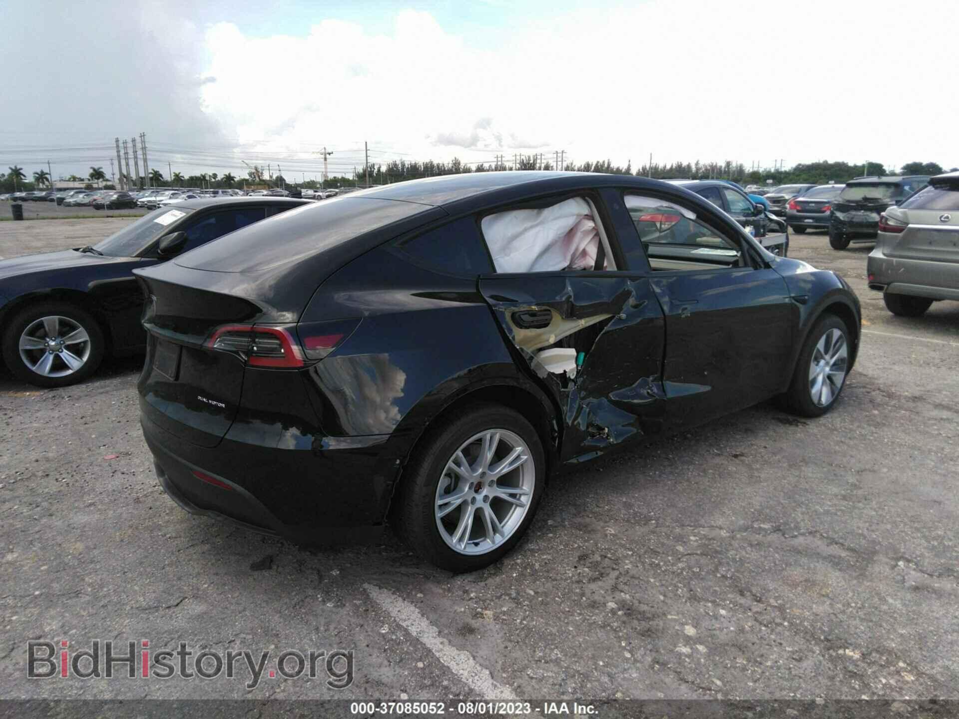 2022 TESLA MODEL Y - VIN: 7SAYGDEE2NA008832 - Фото 4