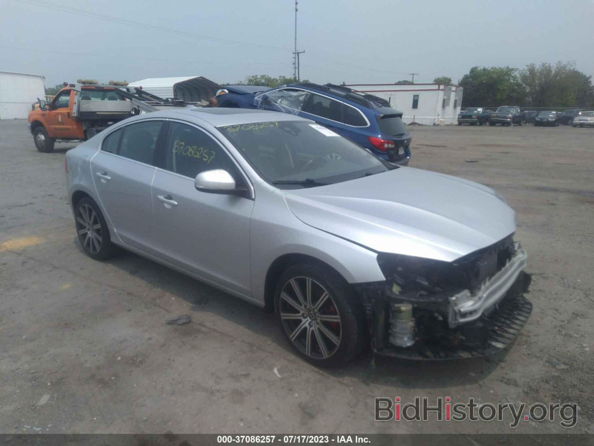 Photo YV1612FH1E2271462 - VOLVO S60 2014