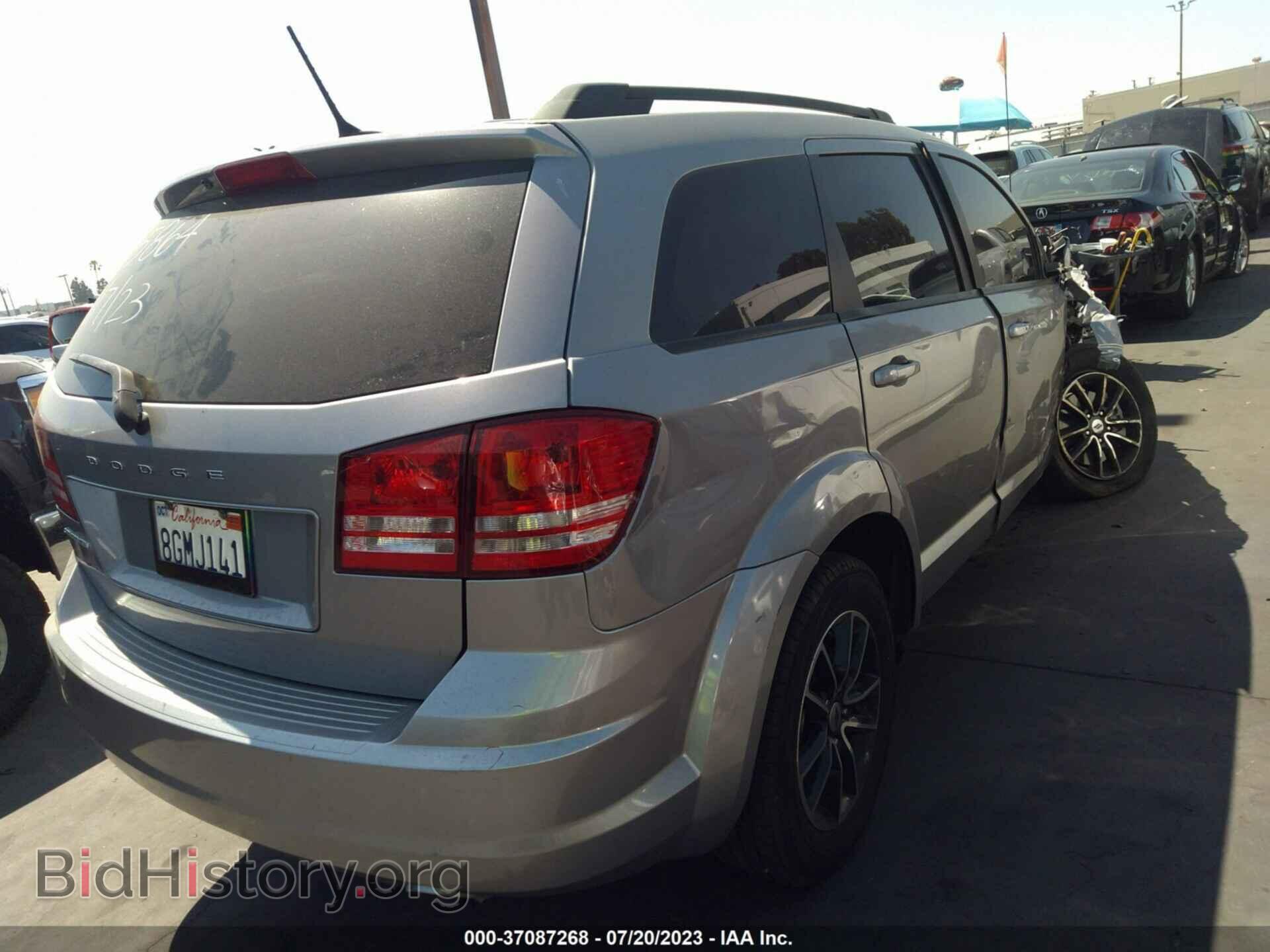 2018 DODGE JOURNEY - VIN: 3C4PDCAB9JT383834 - Фото 4
