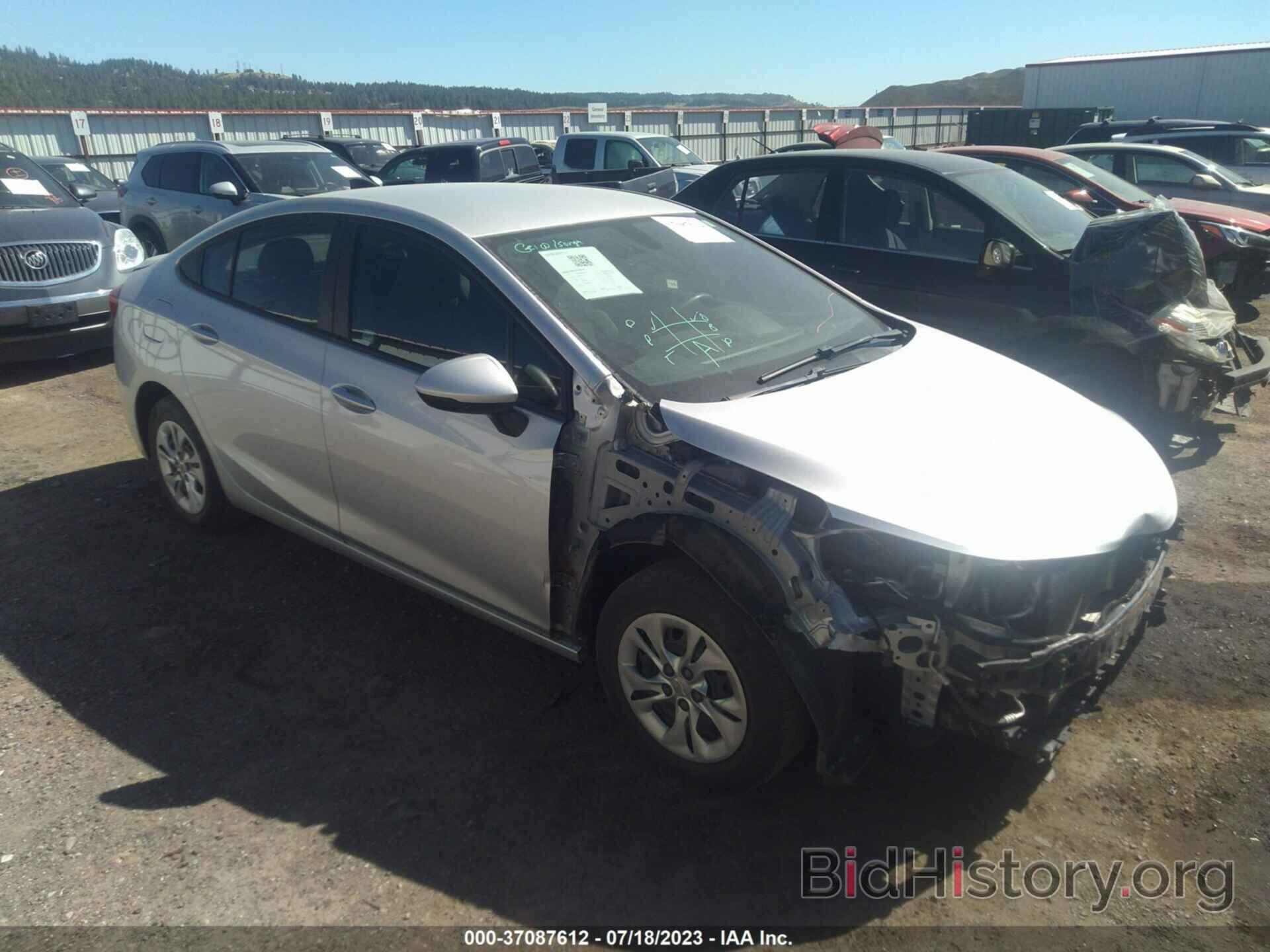 Photo 1G1BC5SM2K7127347 - CHEVROLET CRUZE 2019