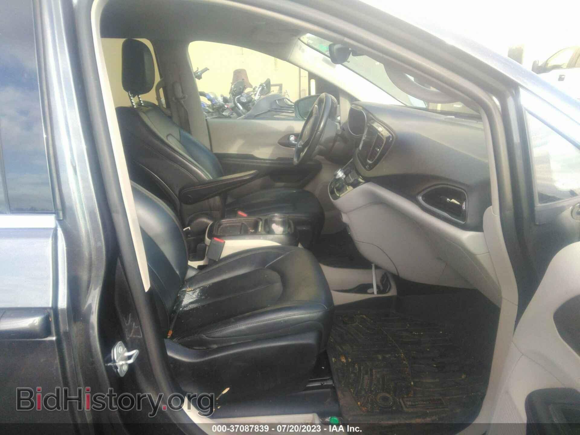 2017 CHRYSLER PACIFICA - VIN: 2C4RC1BG9HR524585 - Фото 5