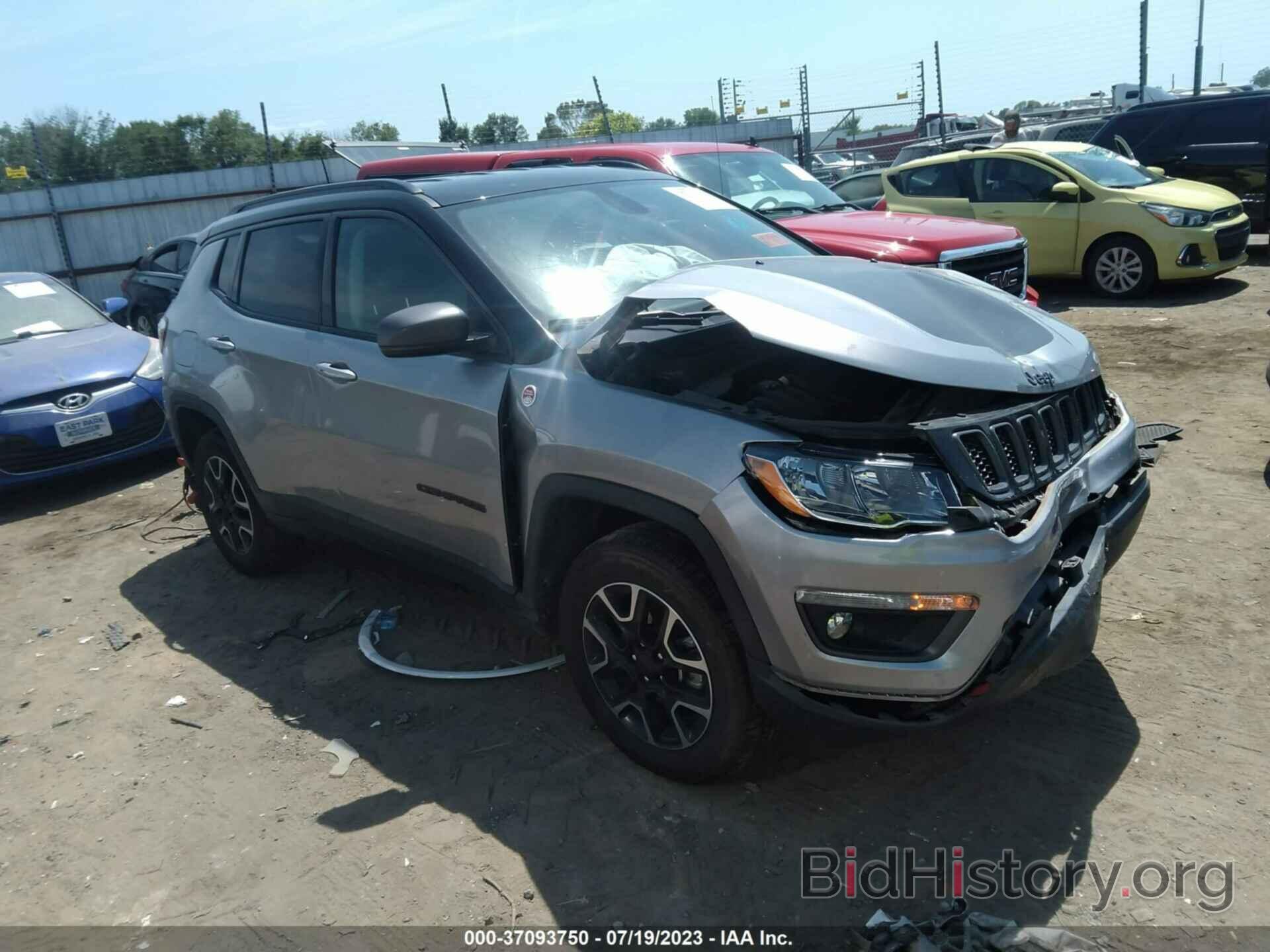 Фотография 3C4NJDDB0KT709099 - JEEP COMPASS 2019