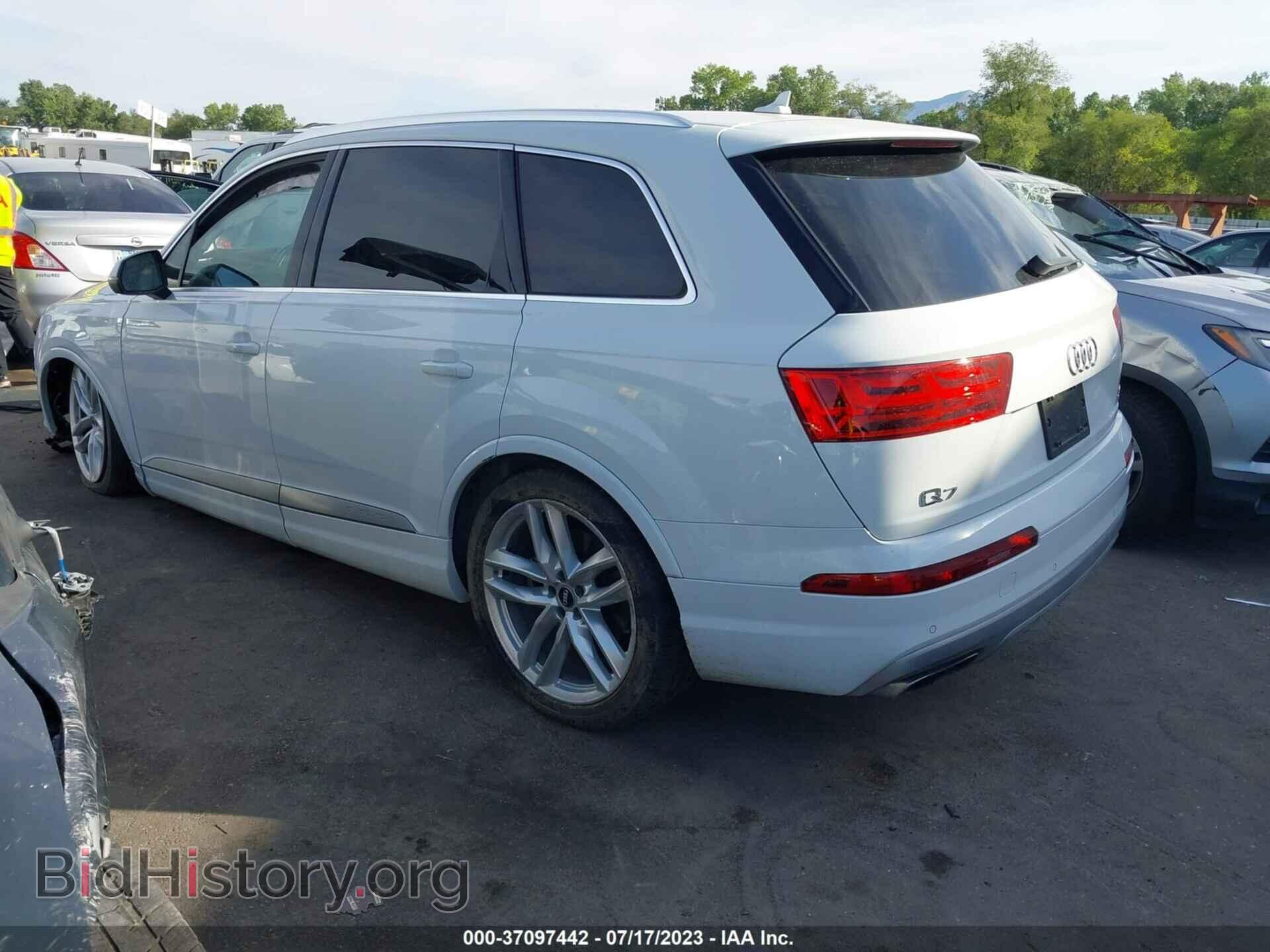 2017 AUDI Q7 - VIN: WA1VAAF76HD018403 - Фото 3