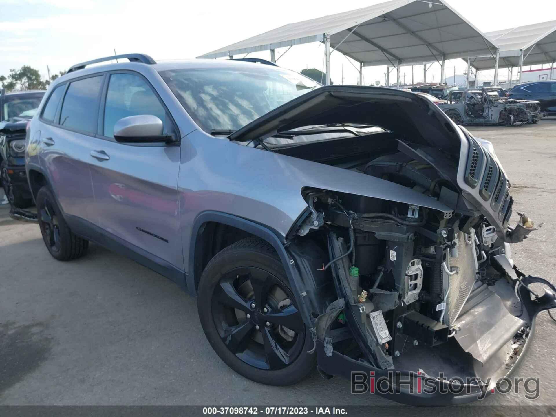 Photo 1C4PJLCB6JD533684 - JEEP CHEROKEE 2018