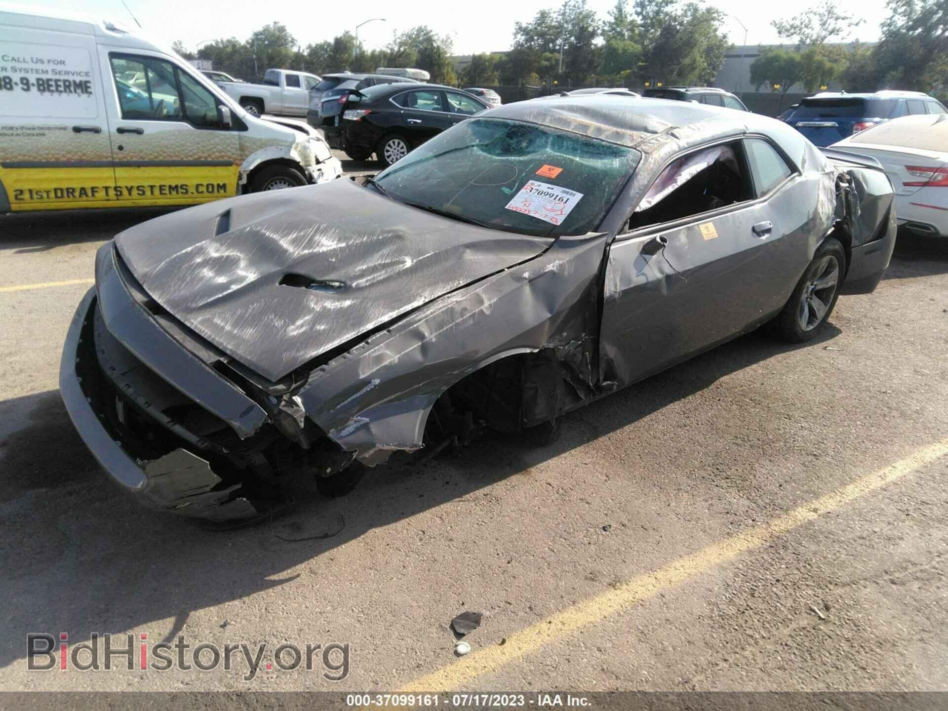 2018 DODGE CHALLENGER - VIN: 2C3CDZAG6JH138385 - Фото 2