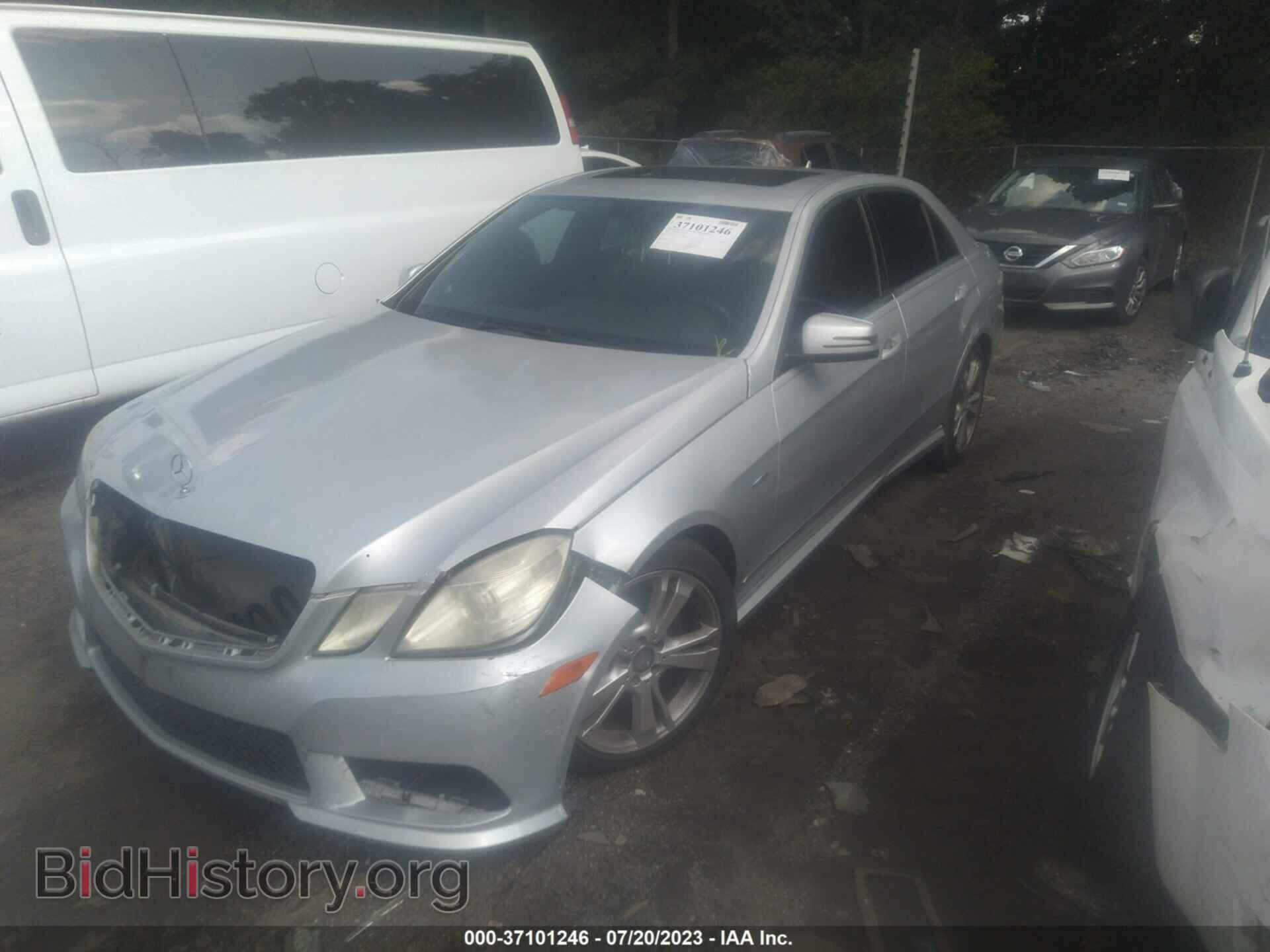 2012 MERCEDES-BENZ E-CLASS - VIN: WDDHF5KB6CA621924 - Фото 2
