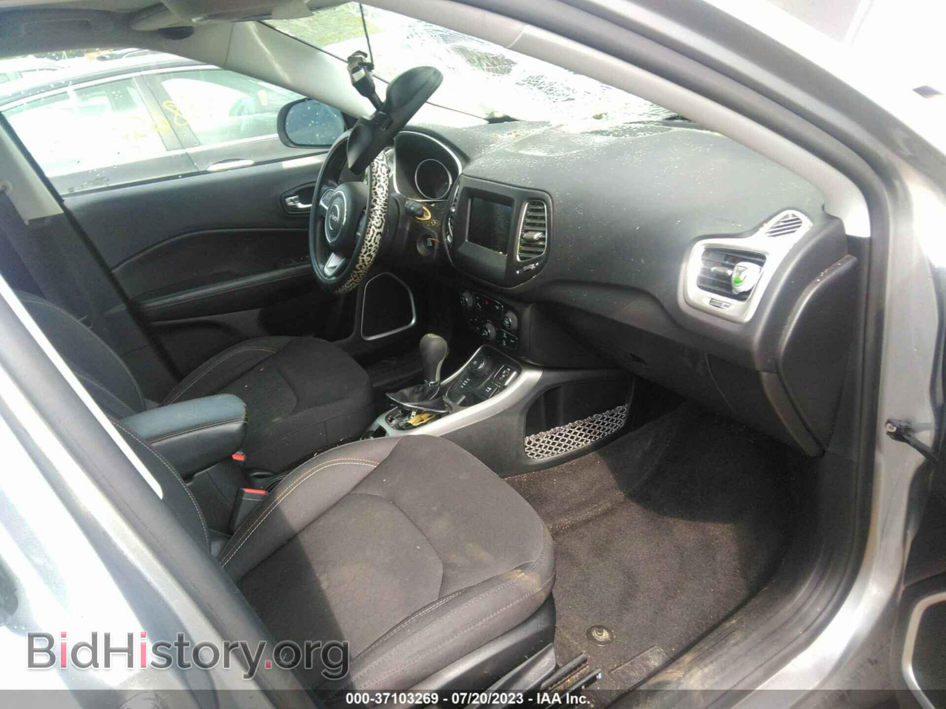 2018 JEEP COMPASS - VIN: 3C4NJDAB0JT314441 - Фото 5