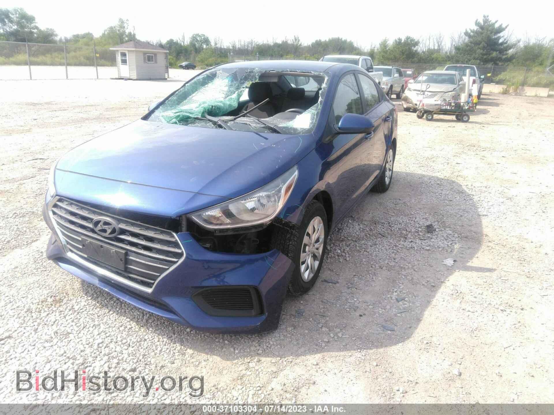 2018 HYUNDAI ACCENT - VIN: 3KPC24A32JE005961 - Фото 2