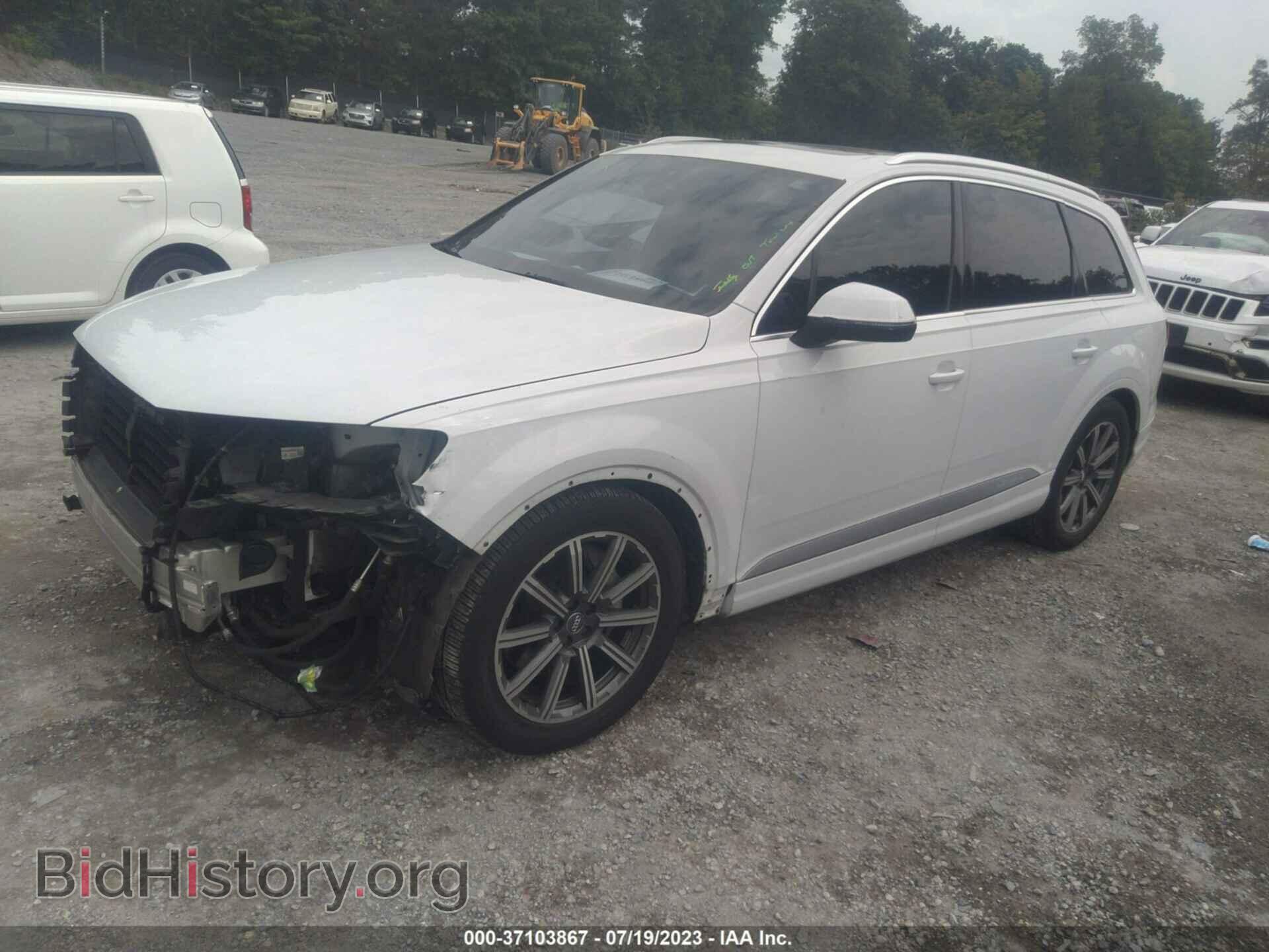 2017 AUDI Q7 - VIN: WA1VAAF74HD025947 - Фото 2