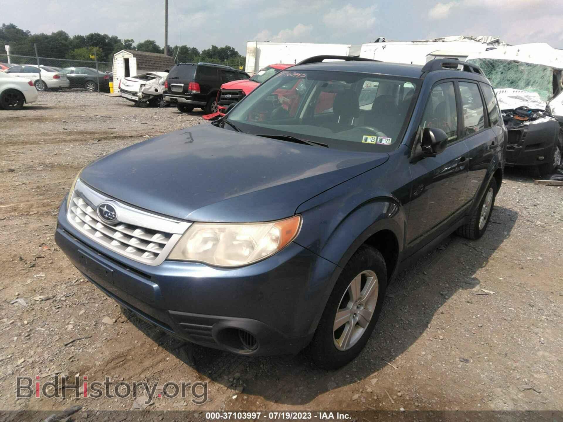 2011 SUBARU FORESTER - VIN: JF2SHBBC8BH718695 - Фото 2
