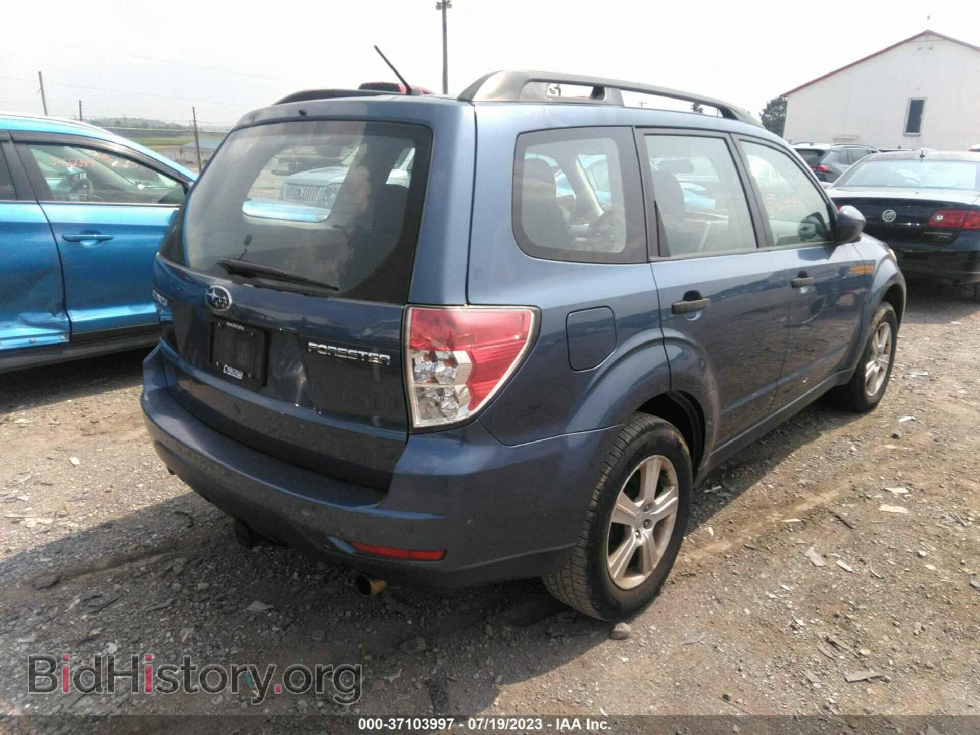 2011 SUBARU FORESTER - VIN: JF2SHBBC8BH718695 - Фото 4