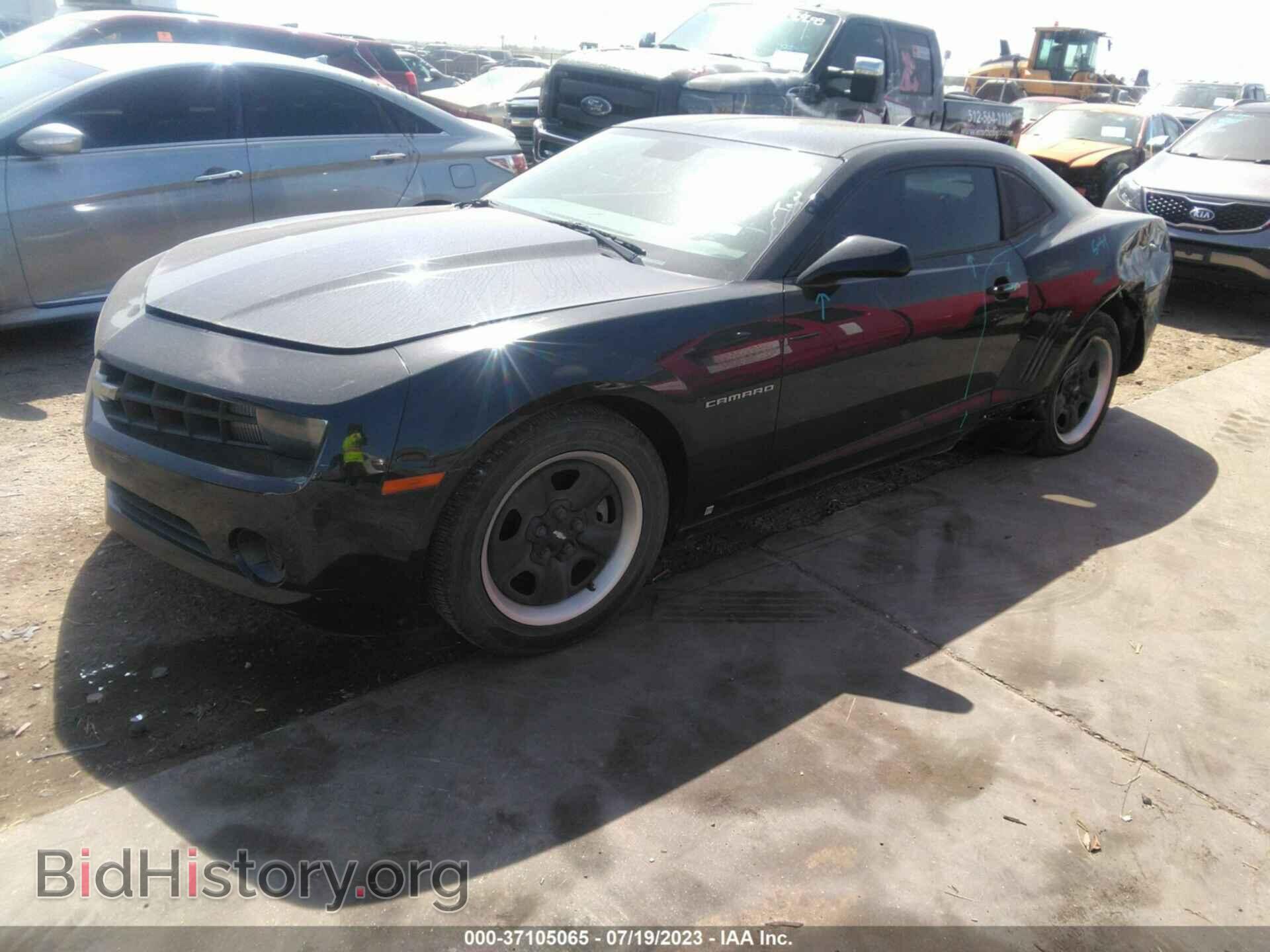 2010 CHEVROLET CAMARO - VIN: 2G1FA1EV2A9128869 - Фото 2