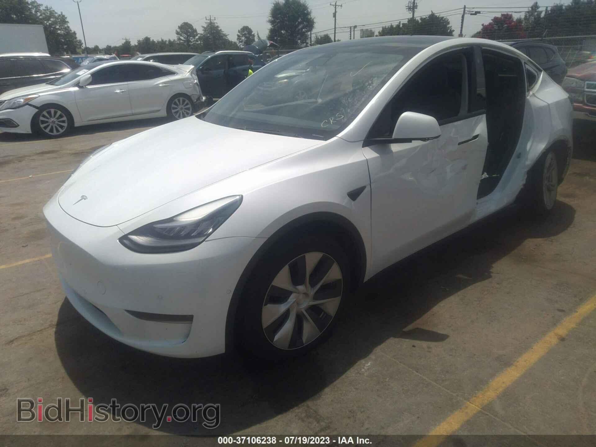 2021 TESLA MODEL Y - VIN: 5YJYGDEEXMF082207 - Фото 2