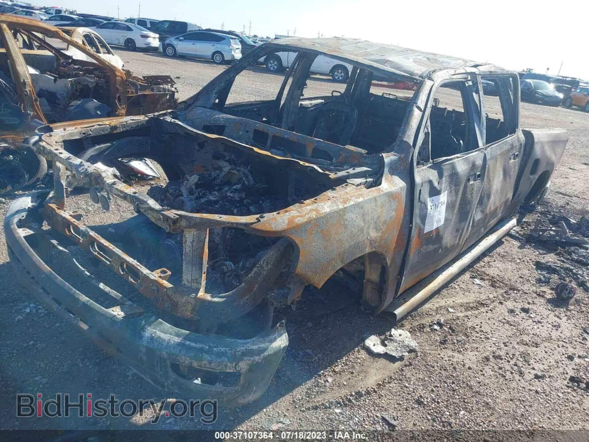 2022 RAM 1500 - VIN: 1C6RREFT4NN372907 - Фото 2