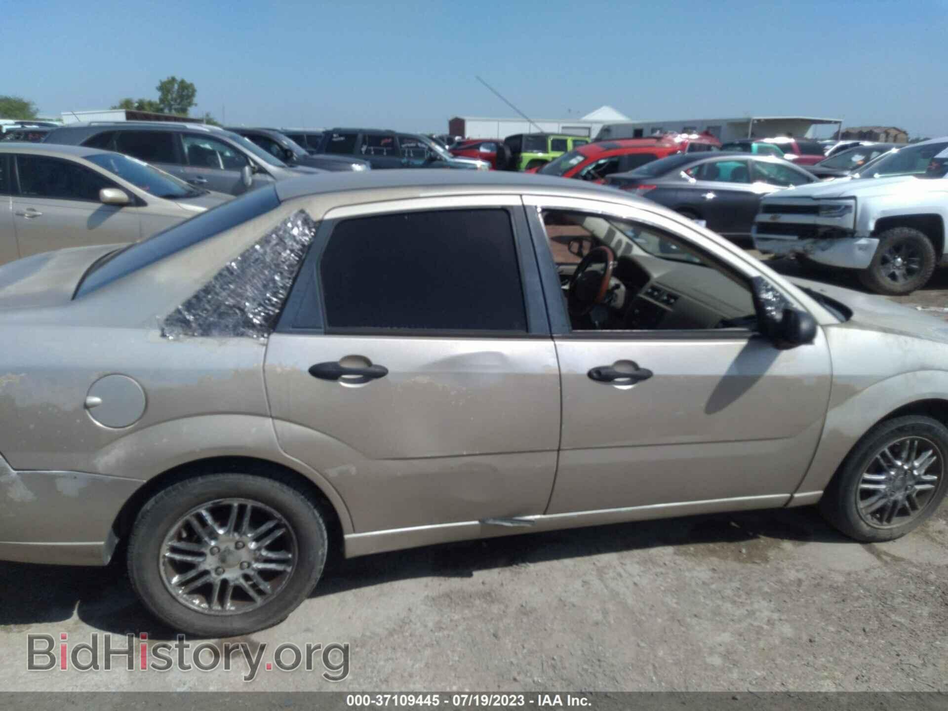 2006 FORD FOCUS - VIN: 1FAFP34N36W123719 - Фото 6