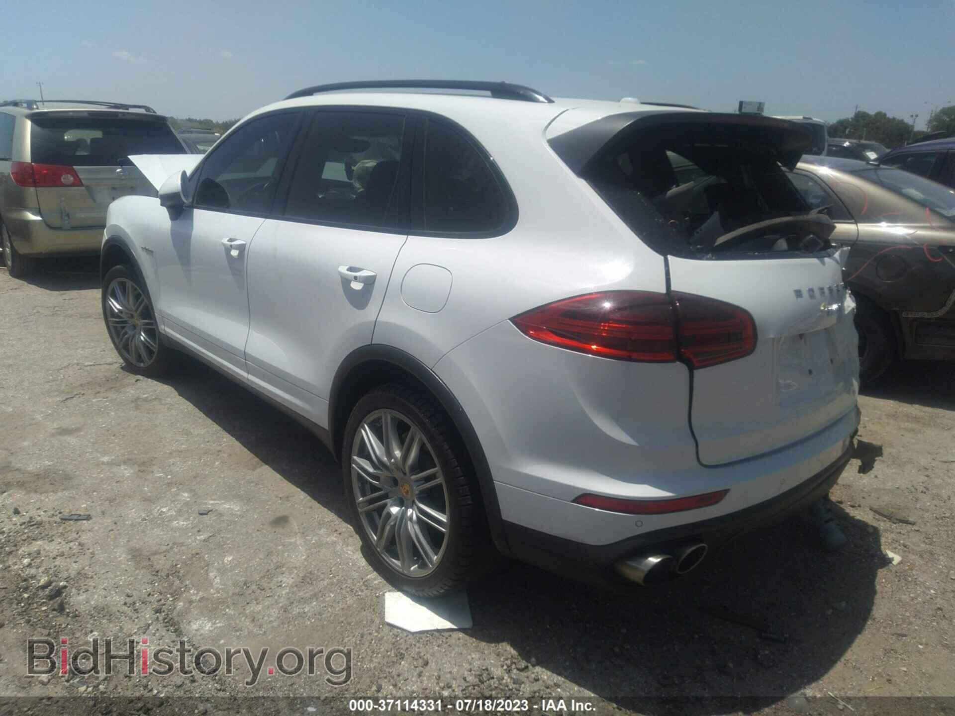 2016 PORSCHE CAYENNE - VIN: WP1AE2A26GLA61801 - Фото 3