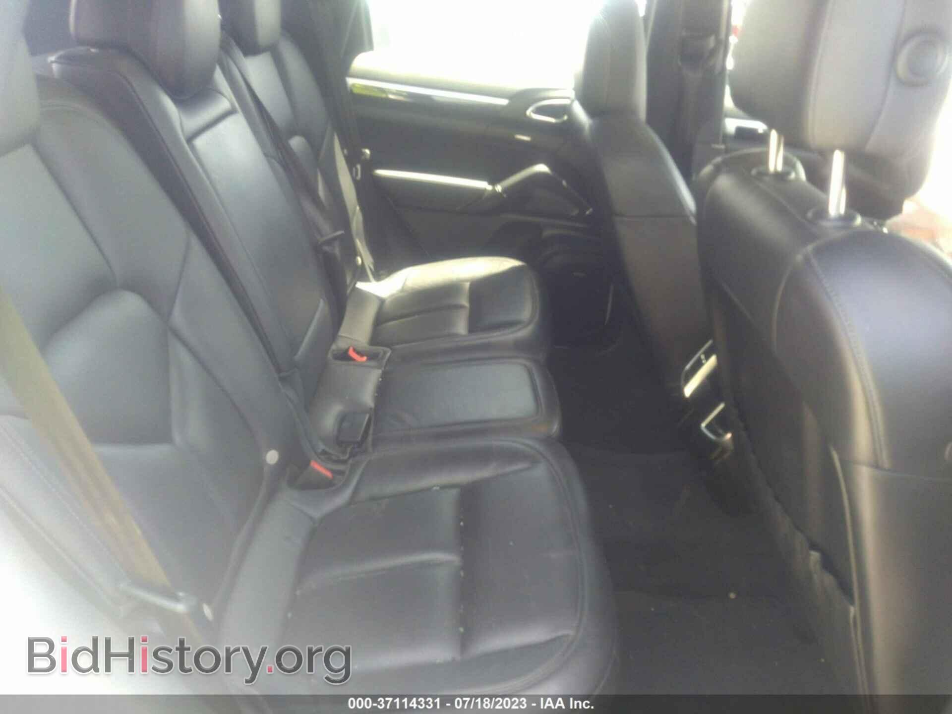 2016 PORSCHE CAYENNE - VIN: WP1AE2A26GLA61801 - Фото 8