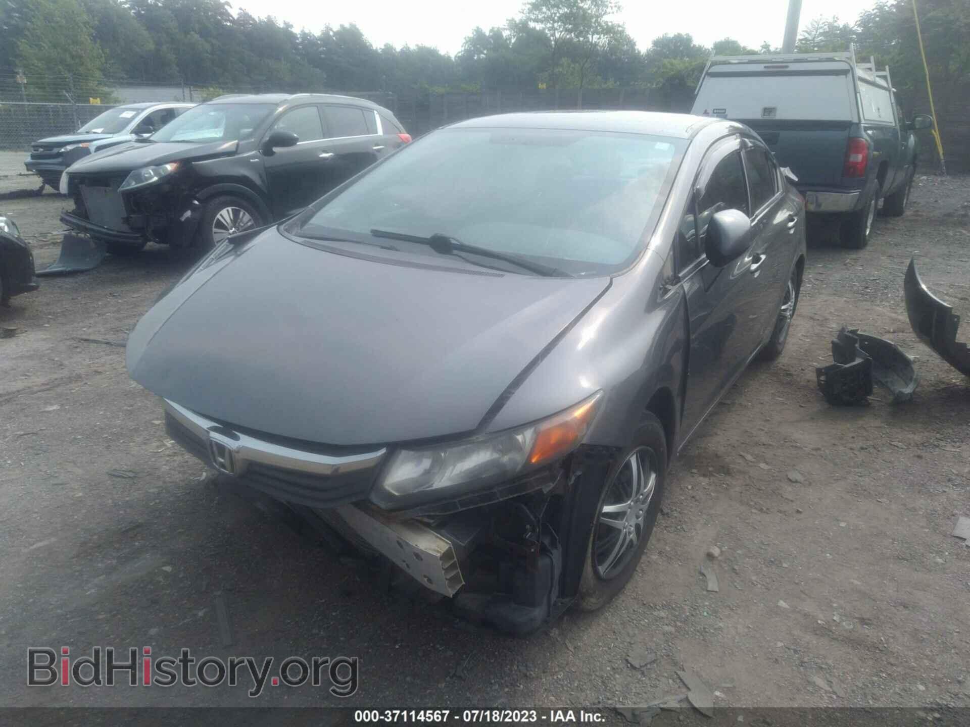 2012 HONDA CIVIC SDN - VIN: 2HGFB2F57CH558075 - Фото 2
