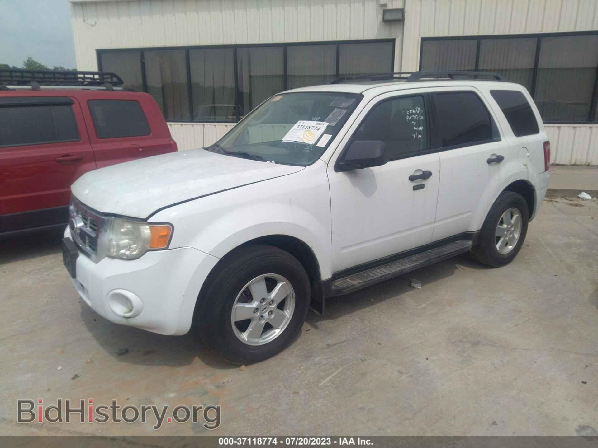 2012 FORD ESCAPE - VIN: 1FMCU0D76CKB92991 - Photo 2