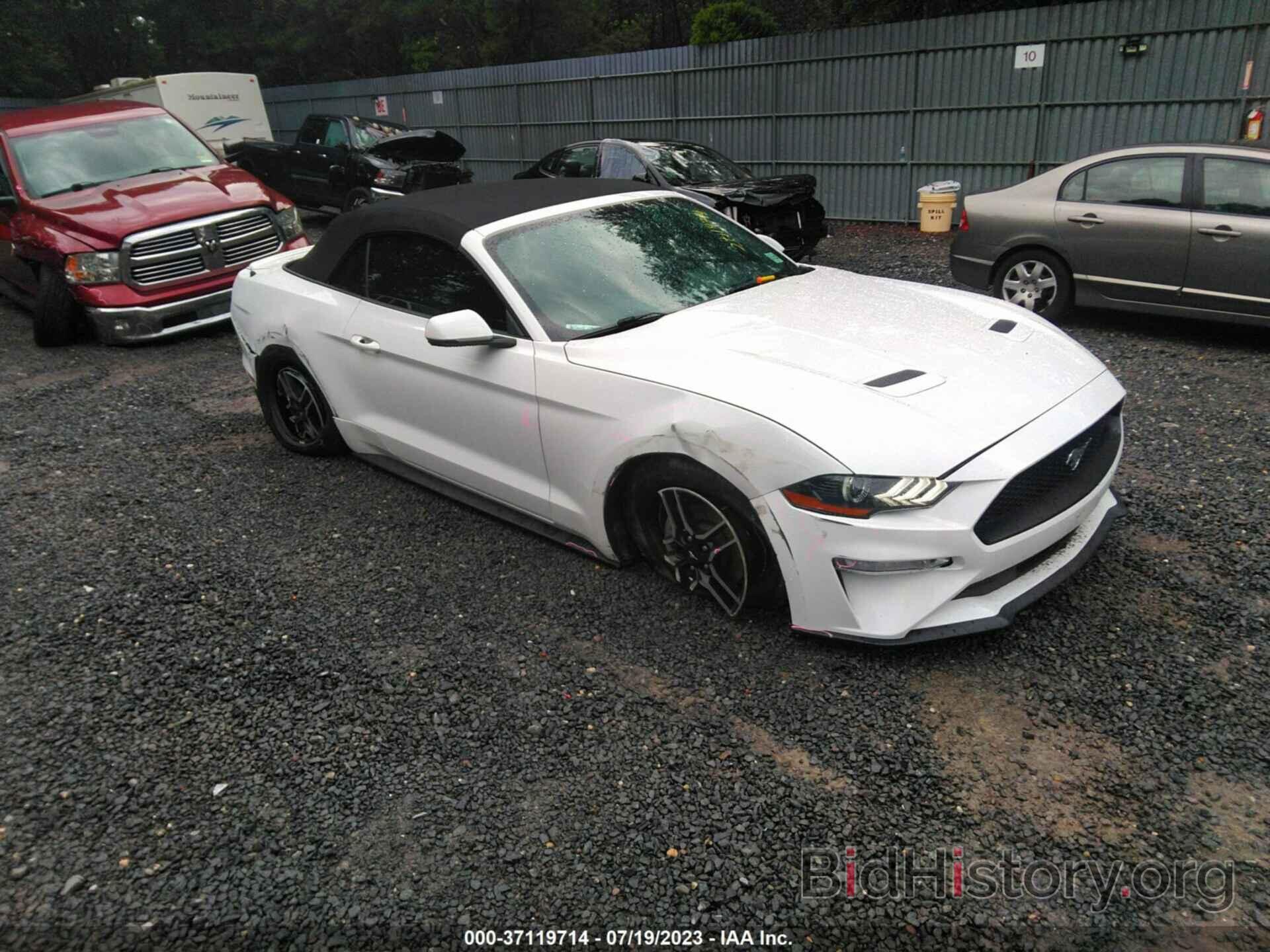 Photo 1FATP8UH1J5129494 - FORD MUSTANG 2018