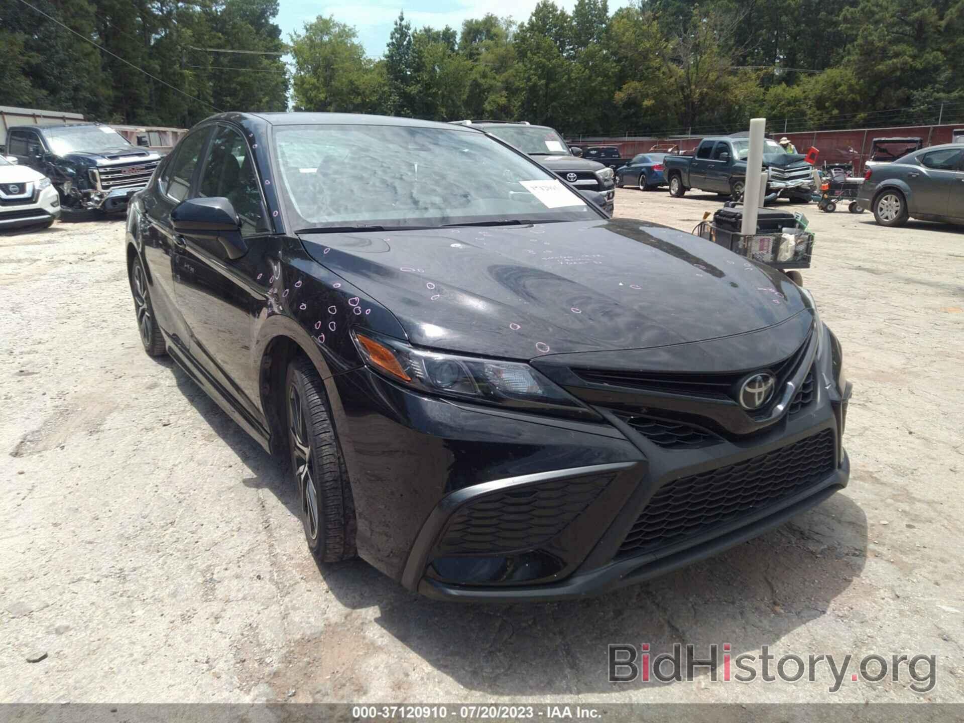 Photo 4T1G11AKXMU574696 - TOYOTA CAMRY 2021