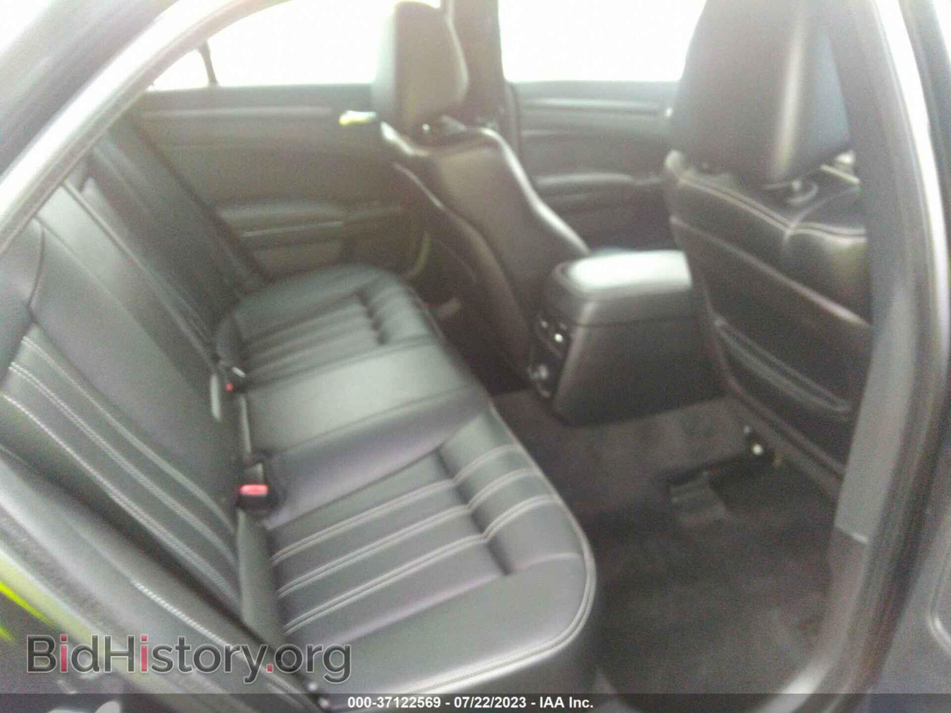 2013 CHRYSLER 300 - VIN: 2C3CCABG7DH590921 - Фото 8