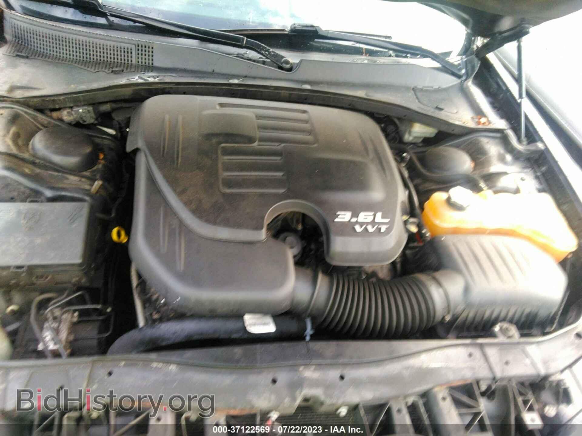 2013 CHRYSLER 300 - VIN: 2C3CCABG7DH590921 - Фото 10