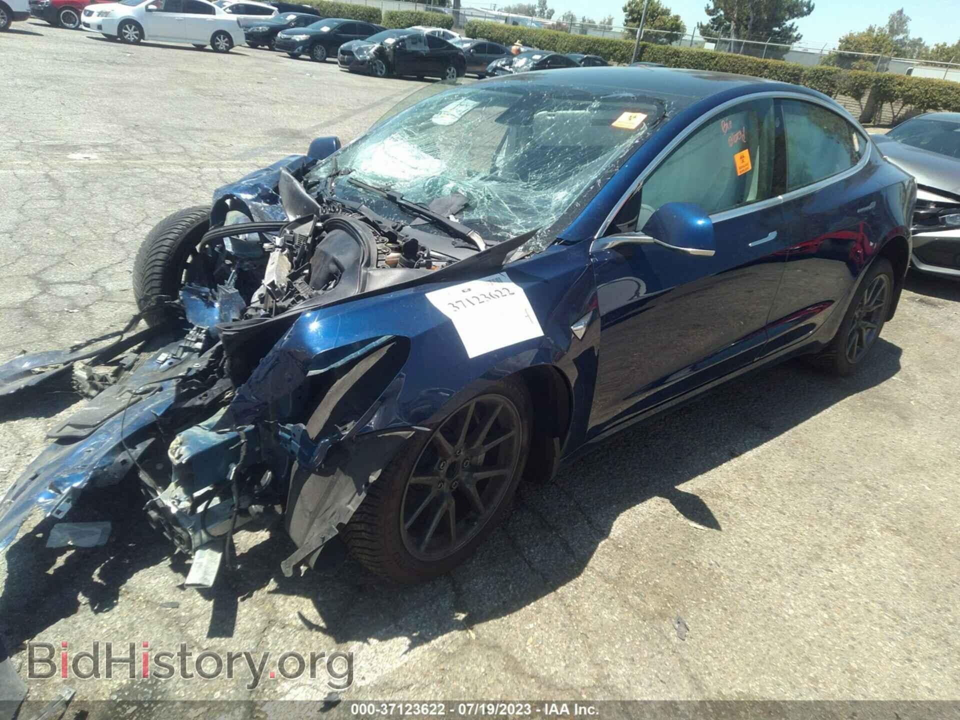 2019 TESLA MODEL 3 - VIN: 5YJ3E1EA7KF411812 - Фото 2