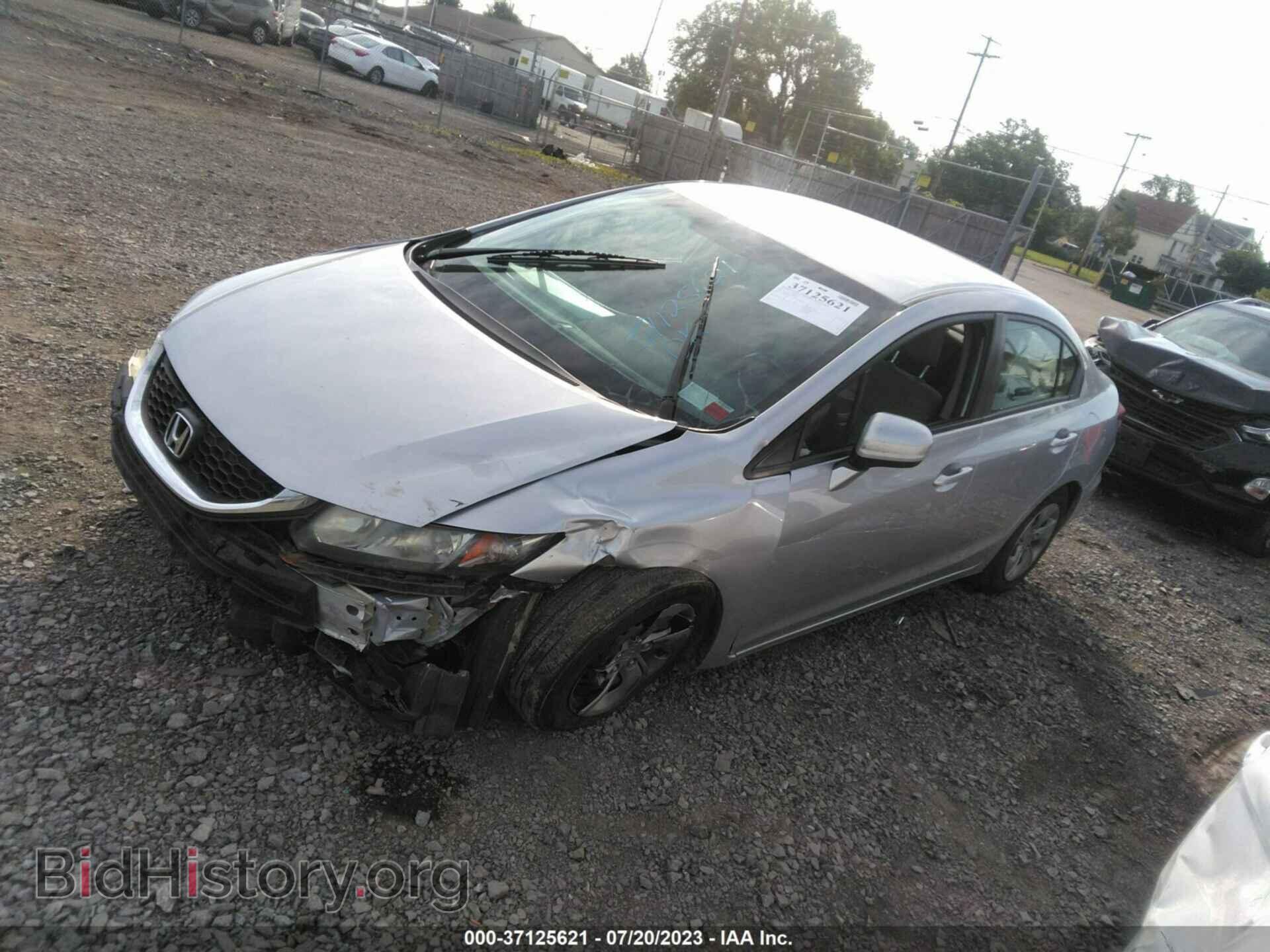 2015 HONDA CIVIC - VIN: 2HGFB2F57FH514632 - Photo 2