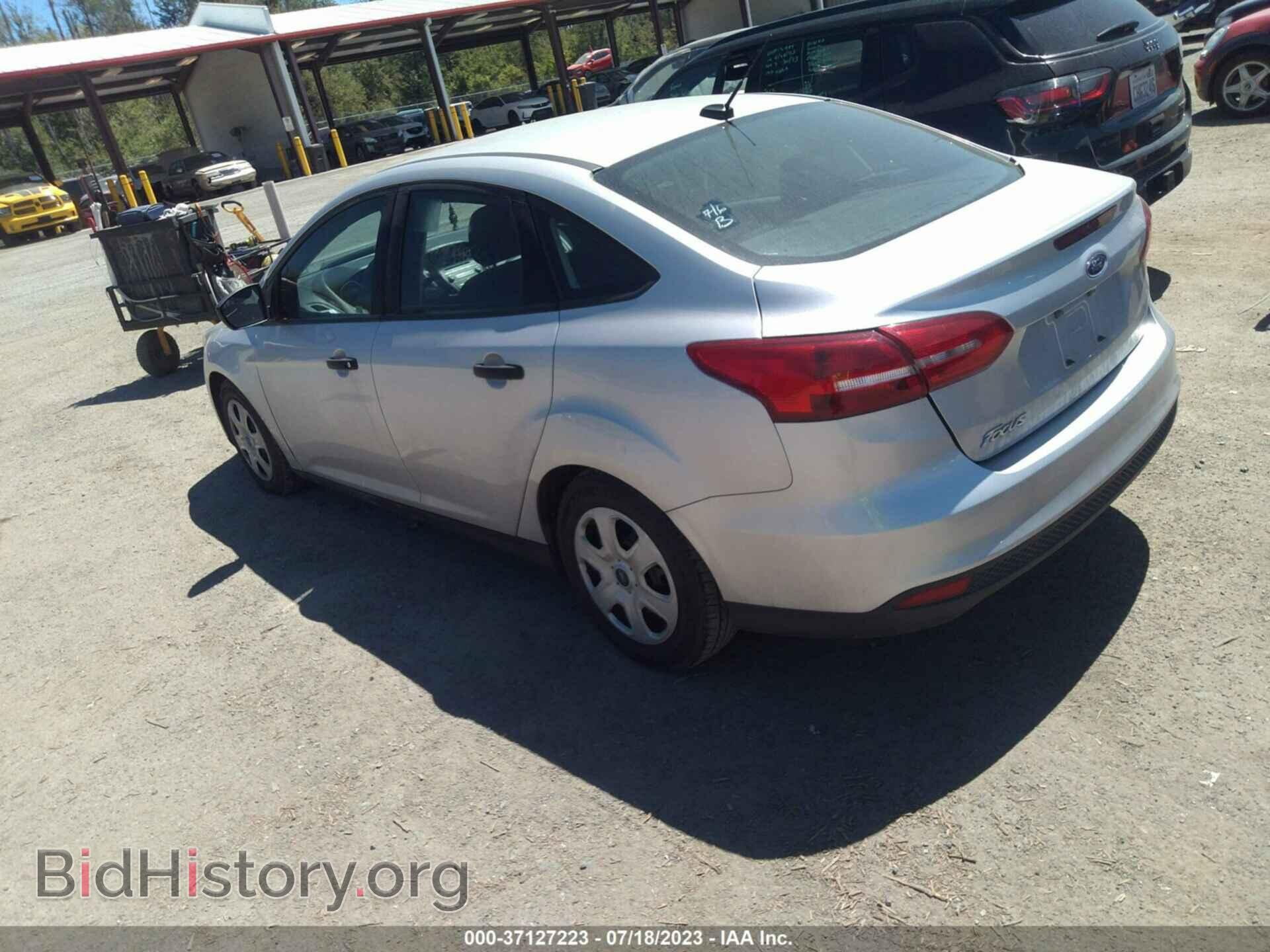 2016 FORD FOCUS - VIN: 1FADP3E26GL294060 - Фото 3