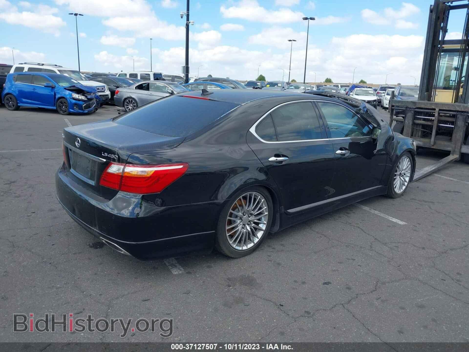 2010 LEXUS LS 460 - VIN: JTHBL5EF0A5098556 - Photo 4