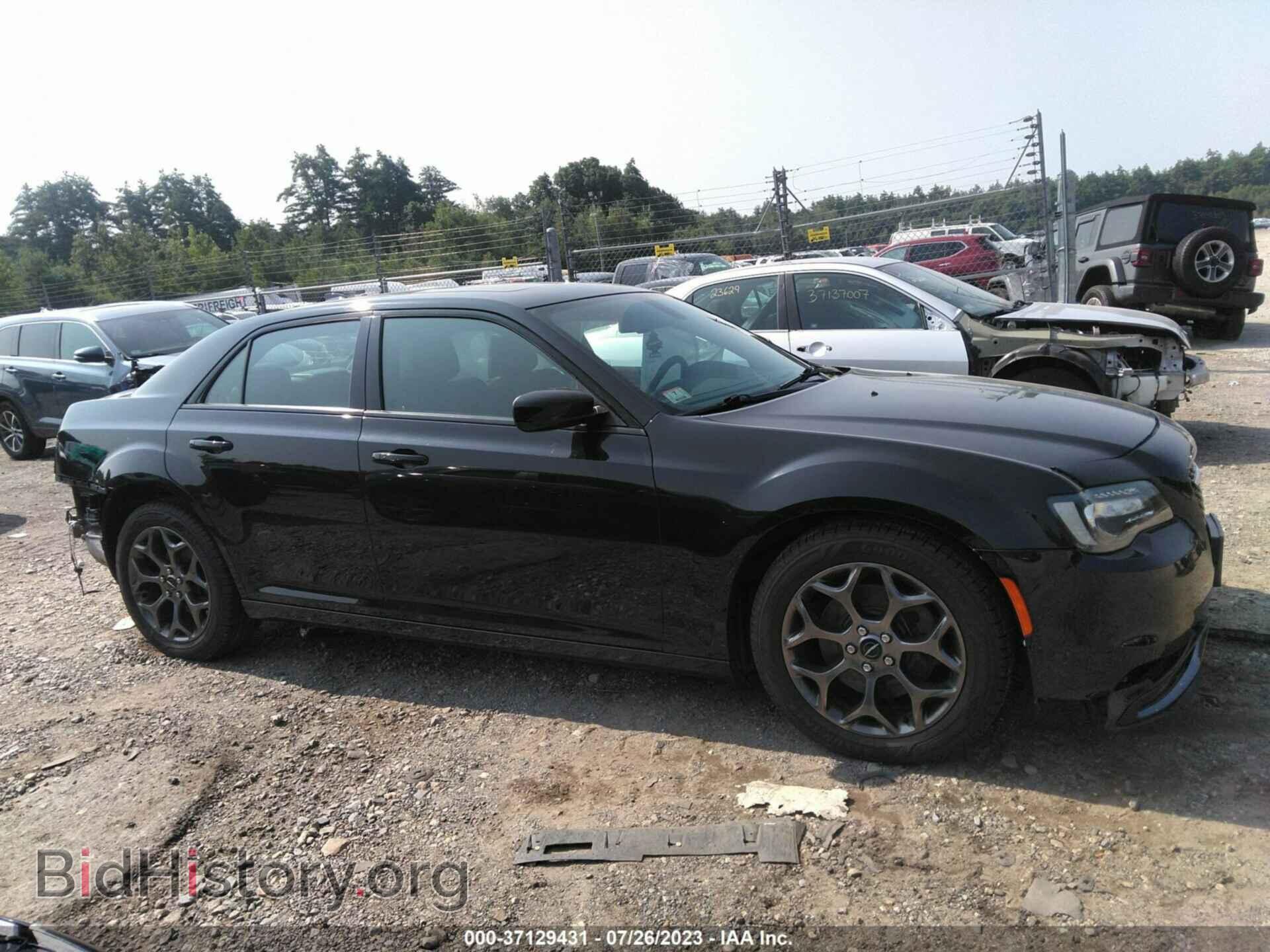 2017 CHRYSLER 300 - VIN: 2C3CCAGG1HH585969 - Фото 14