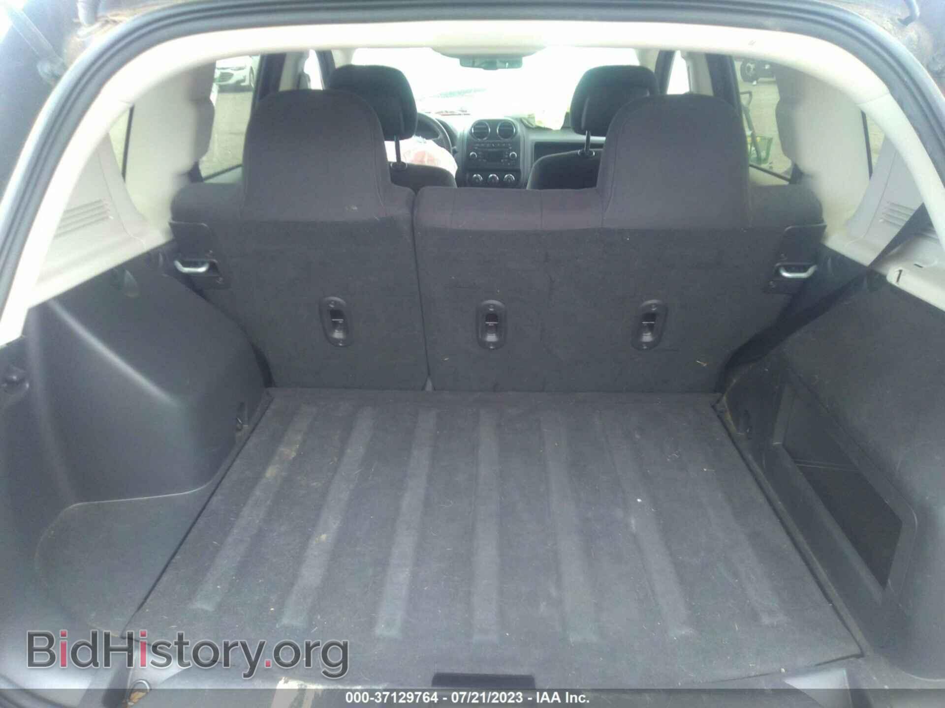 2016 JEEP COMPASS - VIN: 1C4NJCBA9GD722385 - Фото 8