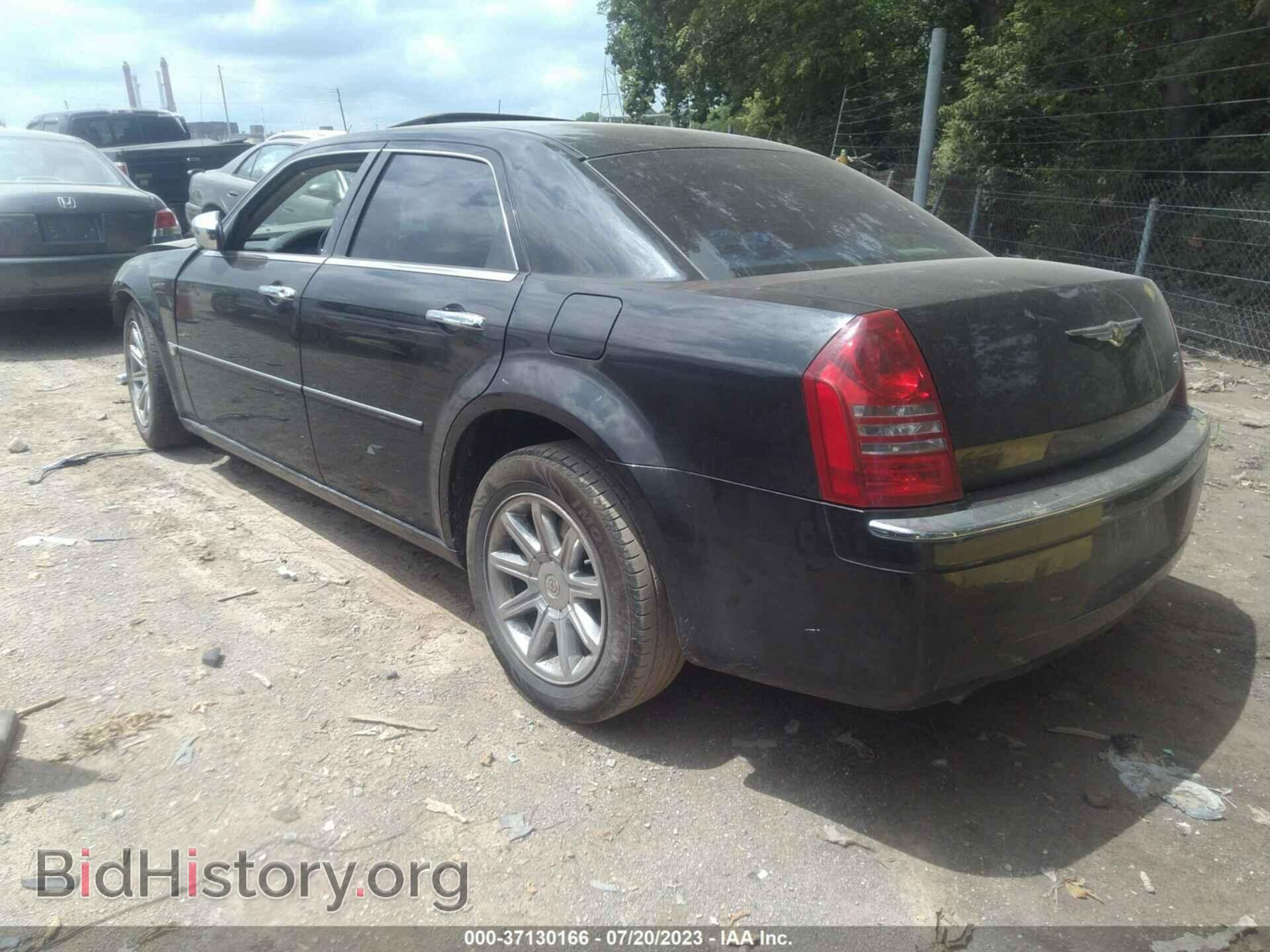 2006 CHRYSLER 300 - VIN: 2C3KA63H26H244557 - Фото 3