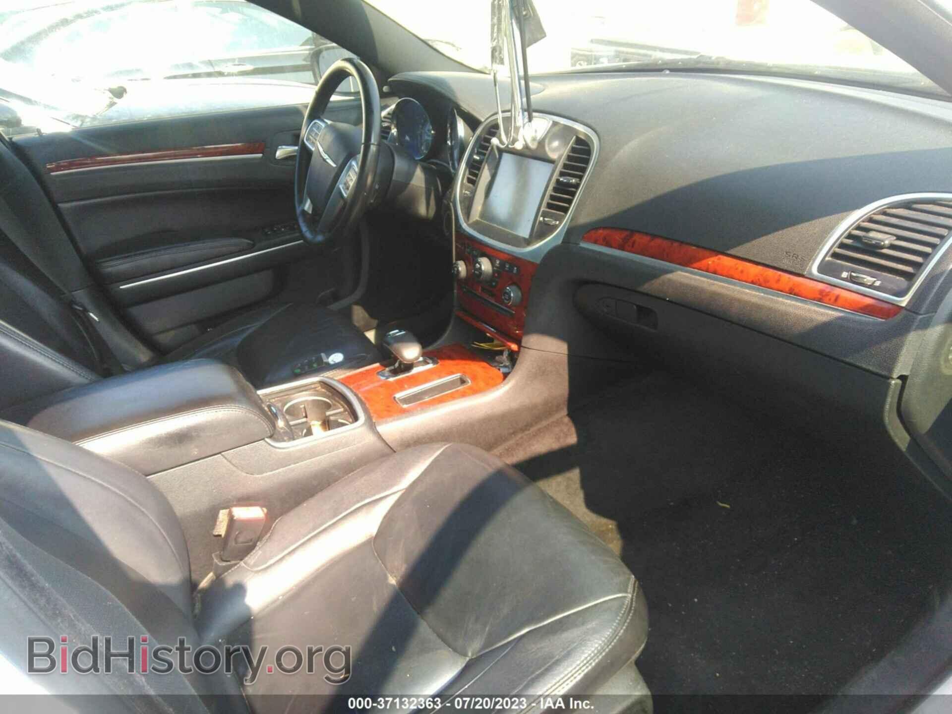 2012 CHRYSLER 300 - VIN: 2C3CCACG8CH310632 - Фото 5
