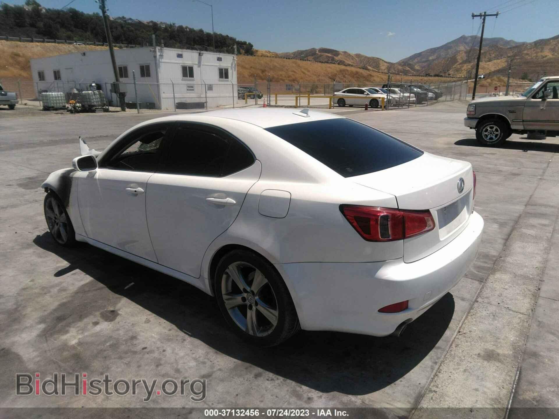 2011 LEXUS IS 250 - VIN: JTHBF5C20B5140409 - Фото 3