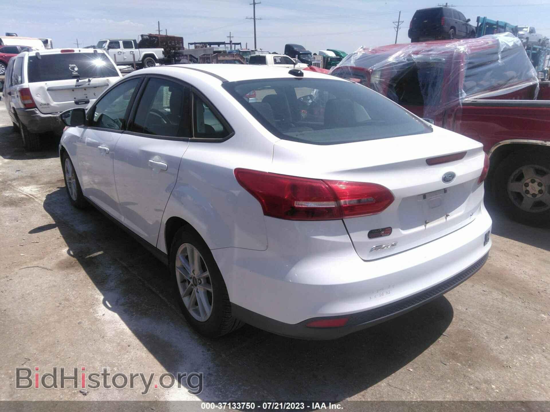 2017 FORD FOCUS - VIN: 1FADP3F2XHL278945 - Photo 3
