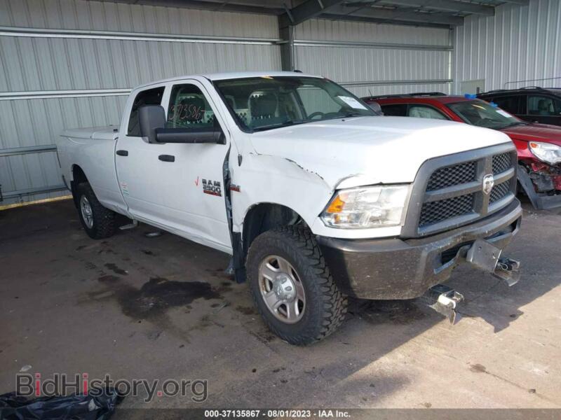 2018 RAM 2500 Tradesman (VIN 3C6TR5HTXJG215436) — photo 1 of 16, IAAI, damage: right front