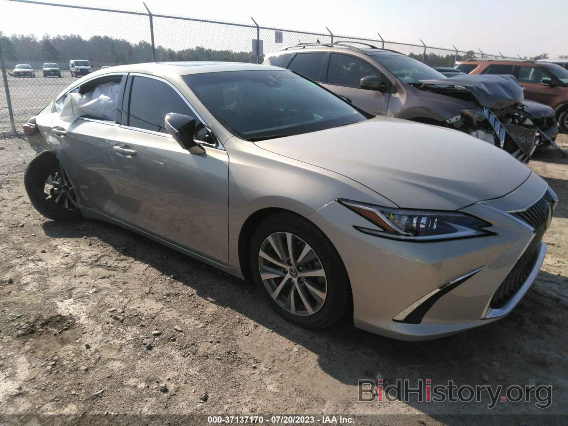 Фотография 58ADZ1B15MU089733 - LEXUS ES 2021