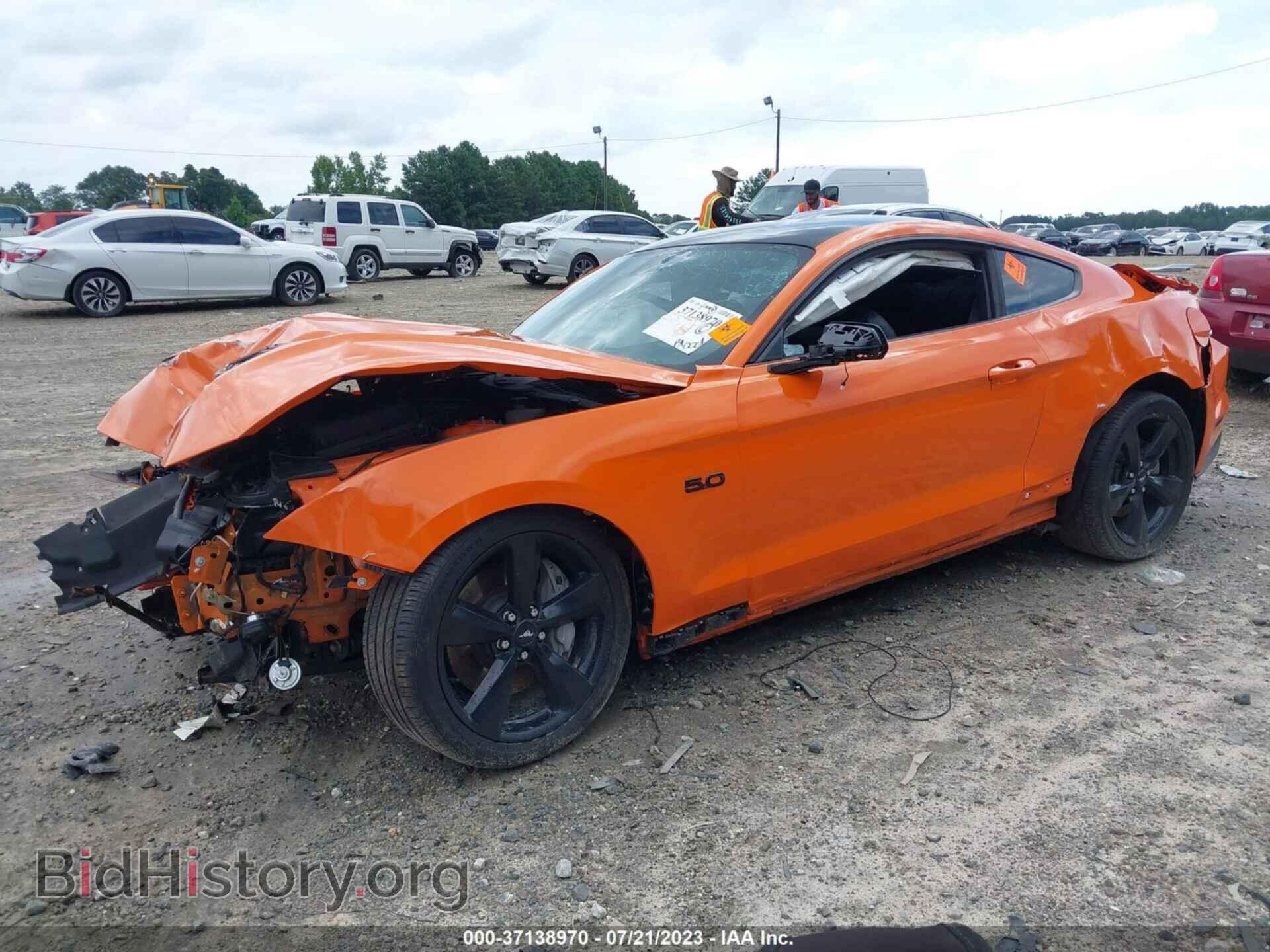 2021 FORD MUSTANG - VIN: 1FA6P8CF1M5115306 - Фото 2