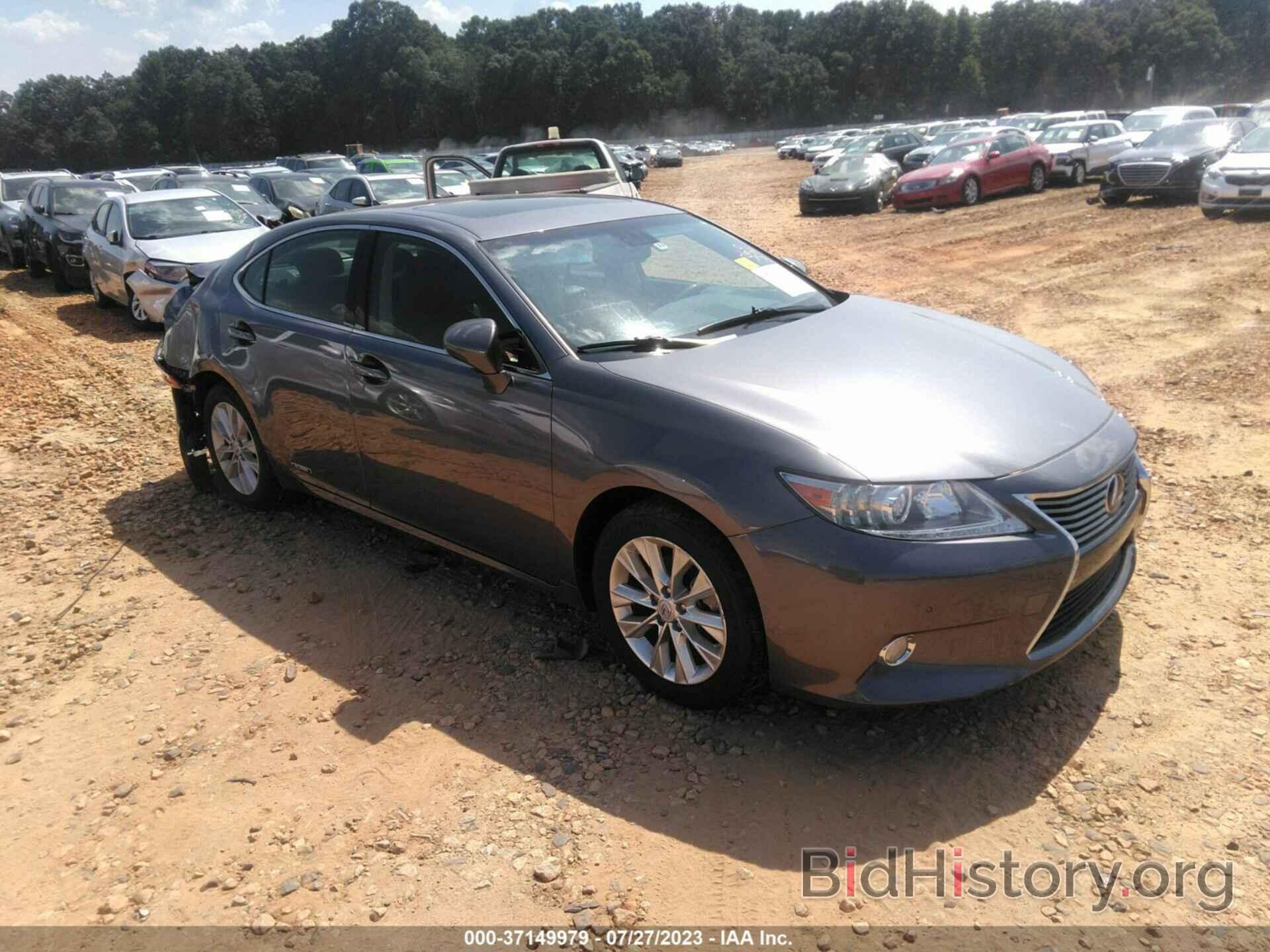 Photo JTHBW1GG8D2003835 - LEXUS ES 300H 2013