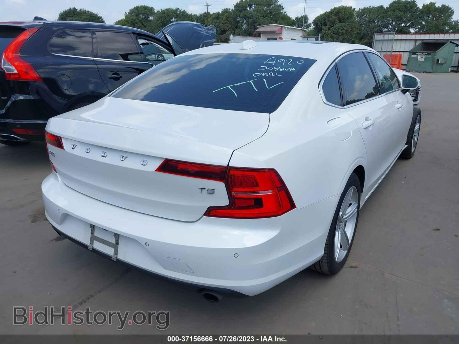 2018 VOLVO S90 - VIN: LVY982AK2JP021624 - Фото 4