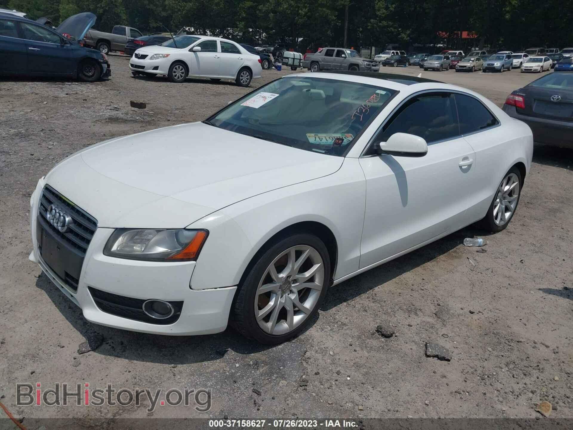 2010 AUDI A5 - VIN: WAUCFAFR1AA075256 - Фото 2