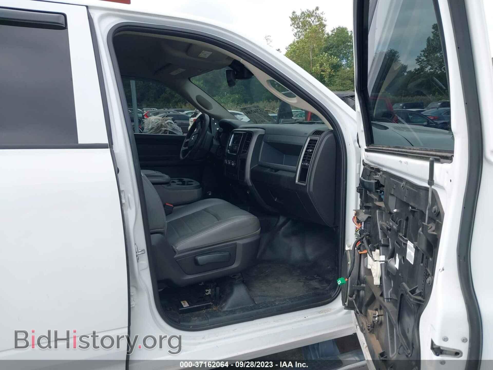 2017 RAM 2500 - VIN: 3C6TR5HT3HG612352 - Фото 5