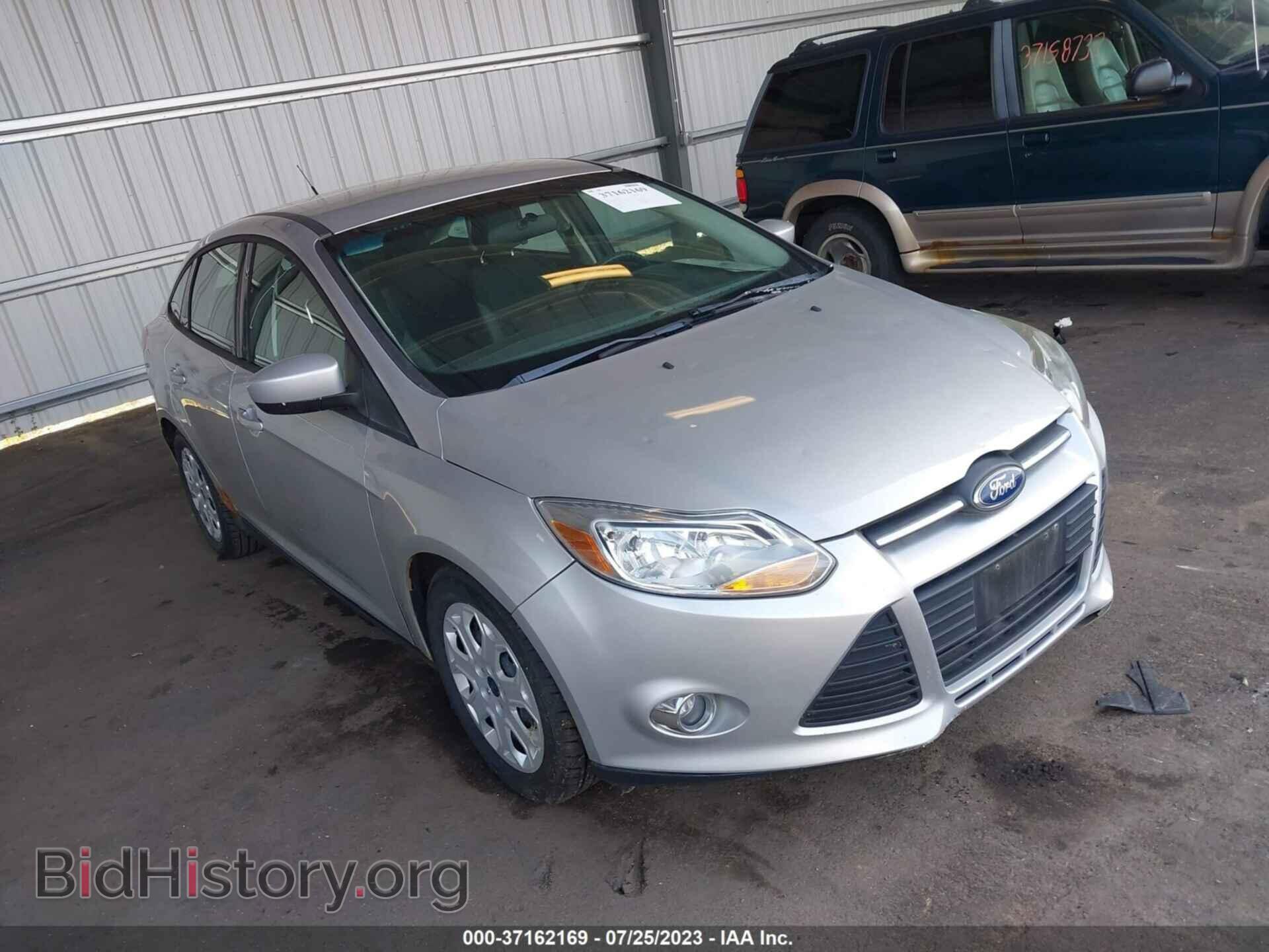 Фотография 1FAHP3F24CL301856 - FORD FOCUS 2012