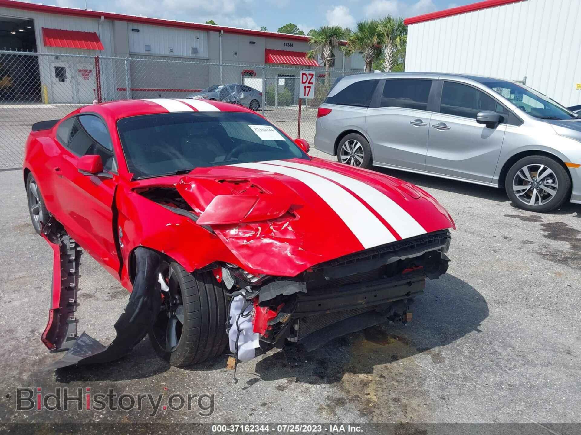 Photo 1FA6P8CF6G5336713 - FORD MUSTANG 2016